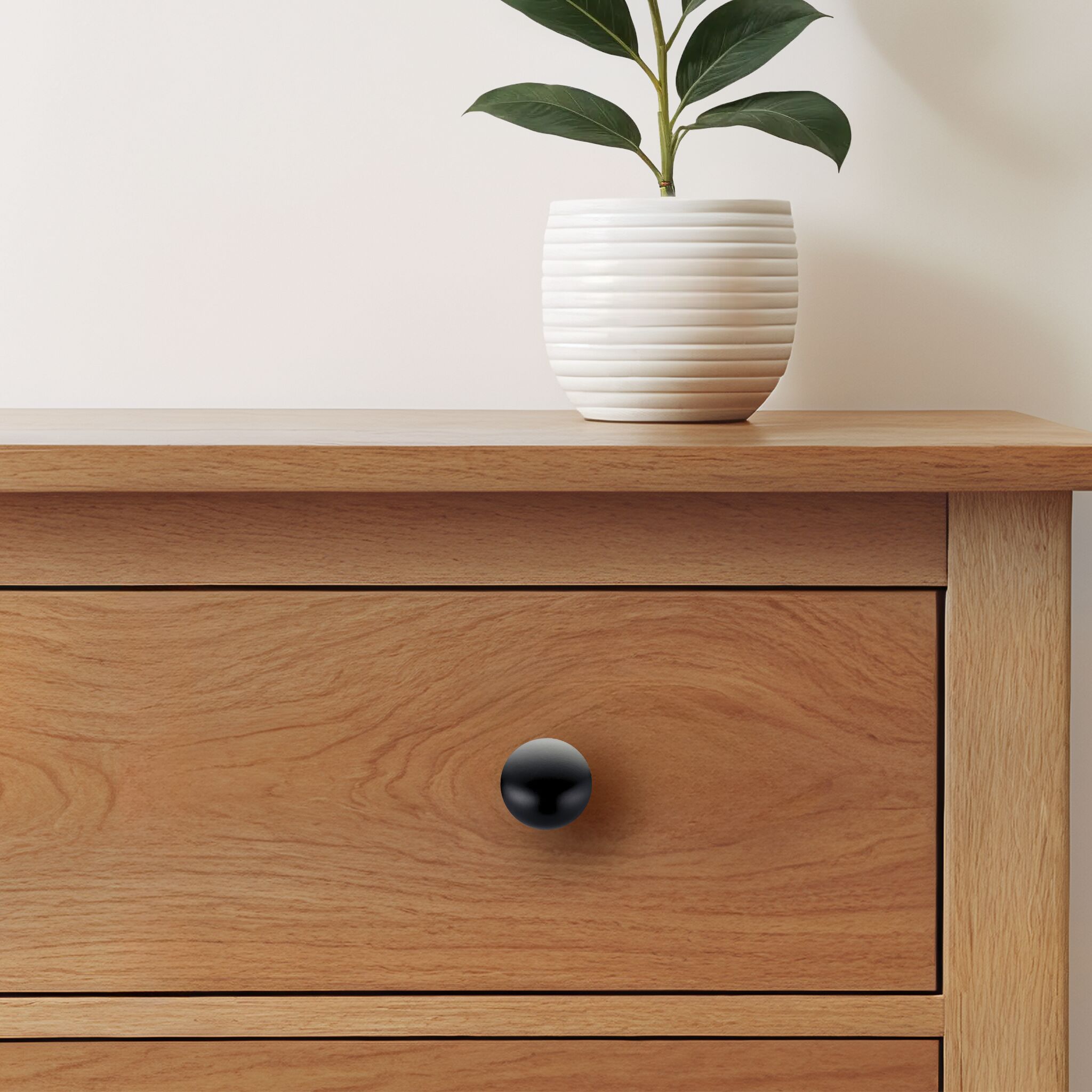 Richelieu BP873900 Cabinet-Pulls - View #3