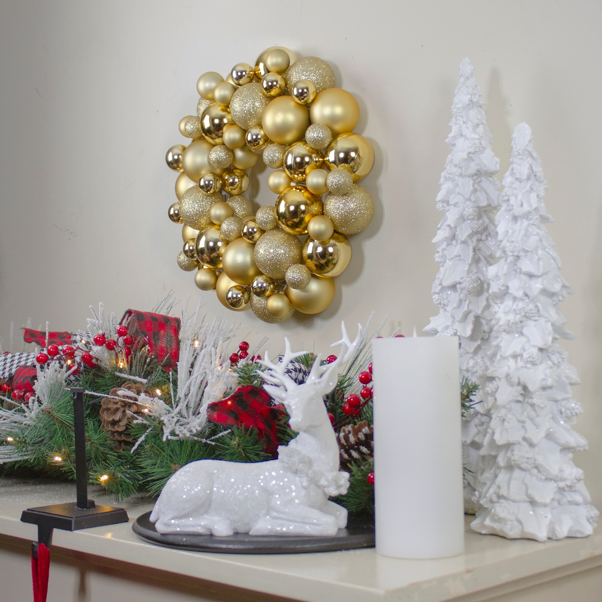 Northlight 34313043 Artificial-Christmas-Wreaths - View #2