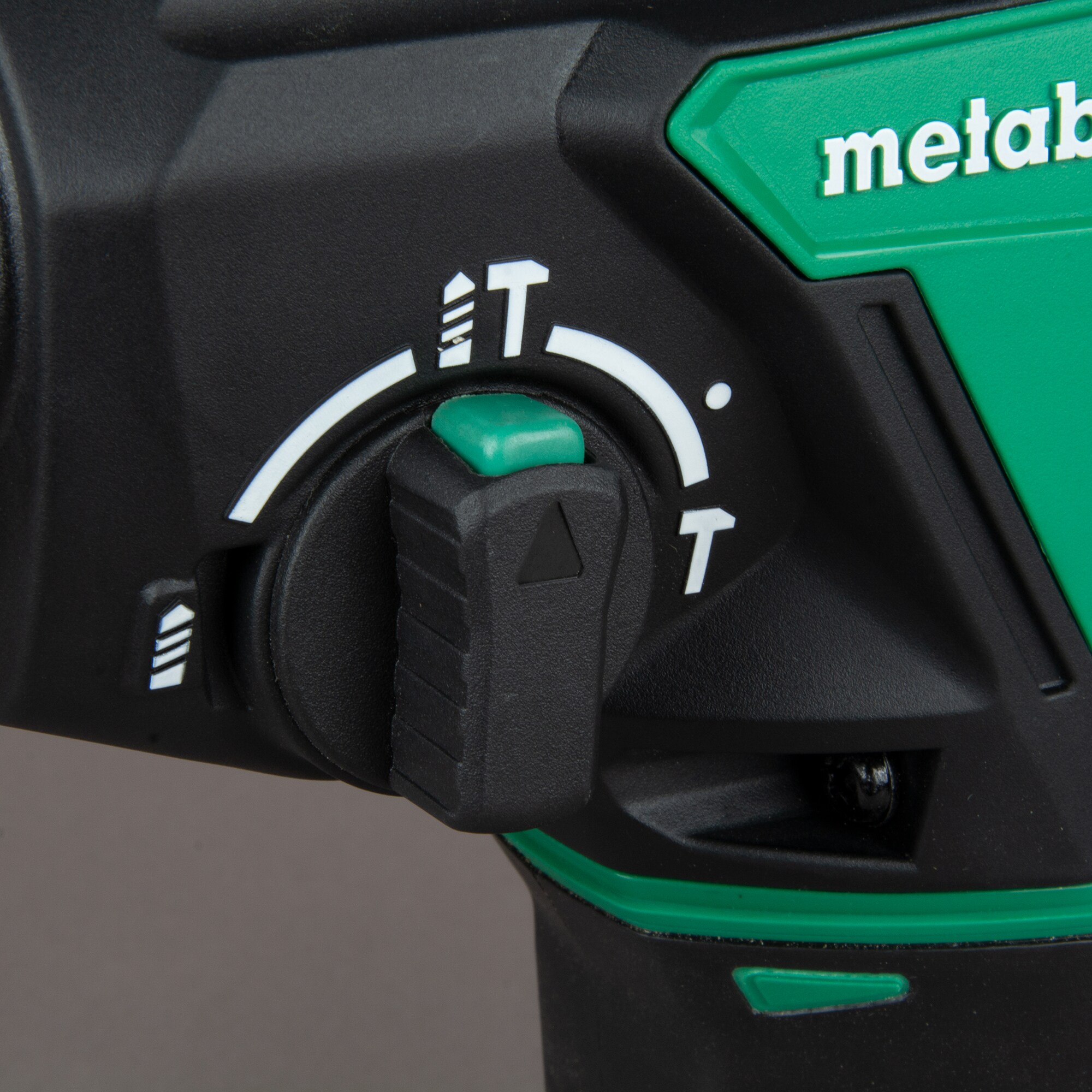 Metabo HPT DH36DPAM Cordless-Rotary-Hammers - View #3