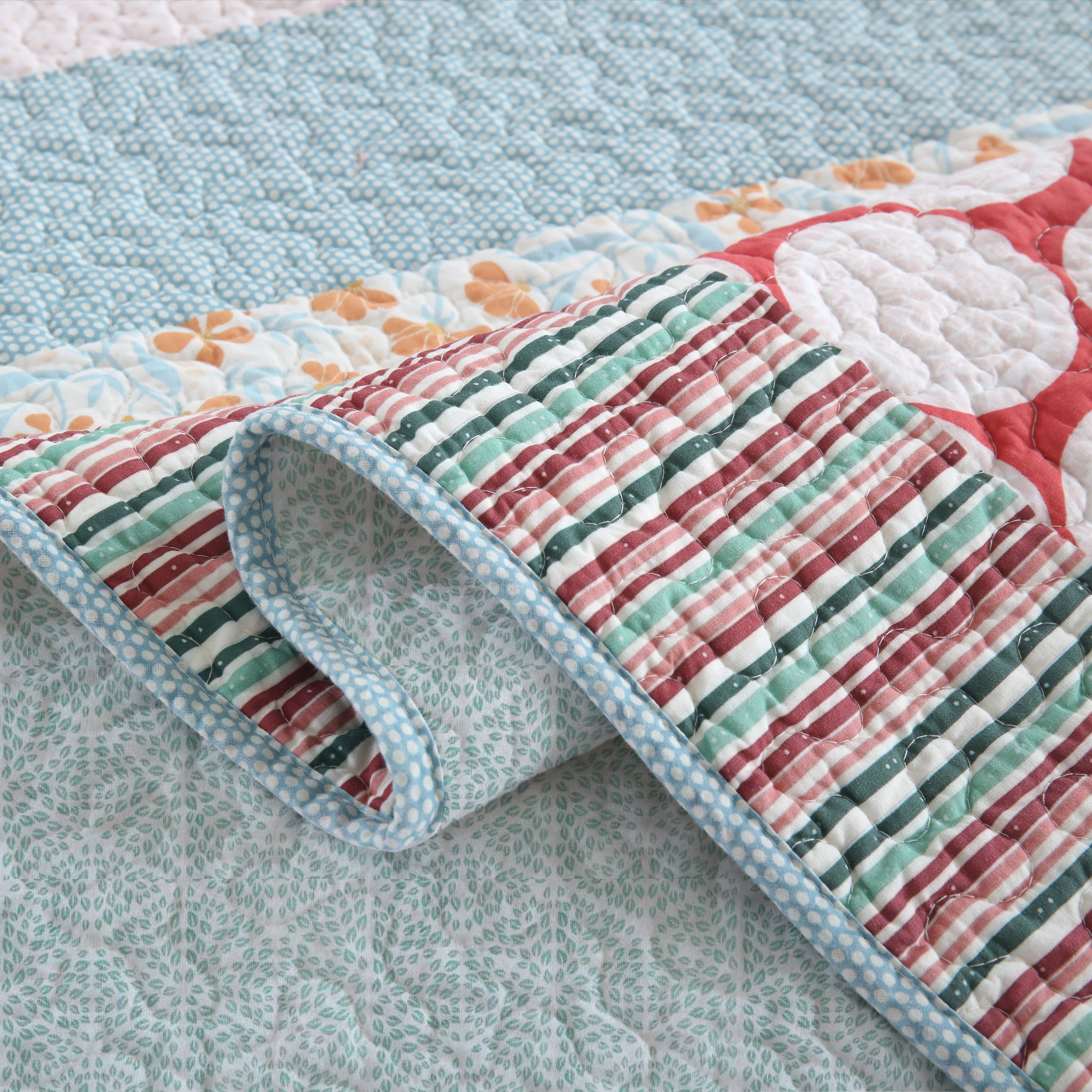 MarCielo BY331 Q bedding - View #3