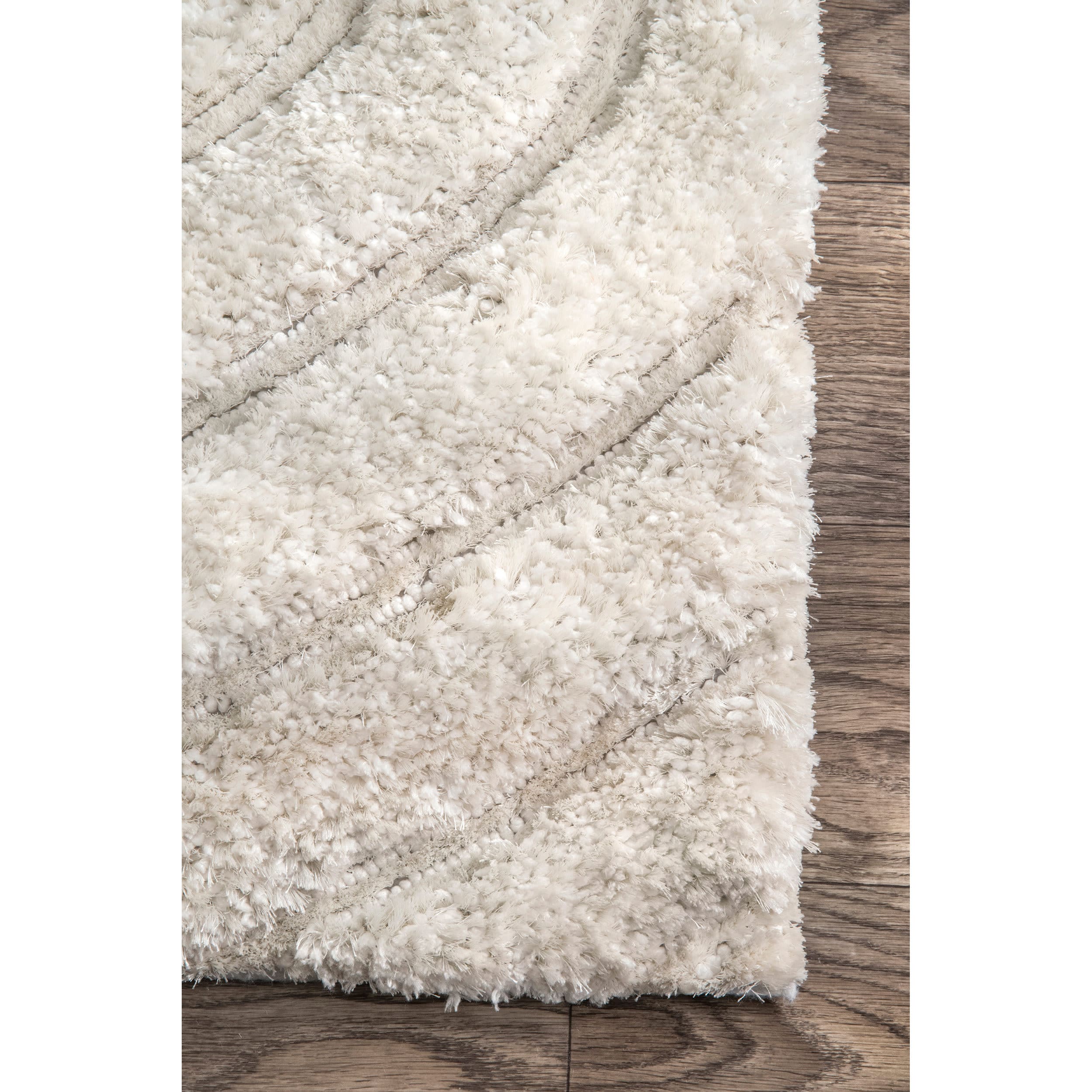 Isabel Swirl Off-White Tufted Shag Area Rug, 7'6" x 9'6"