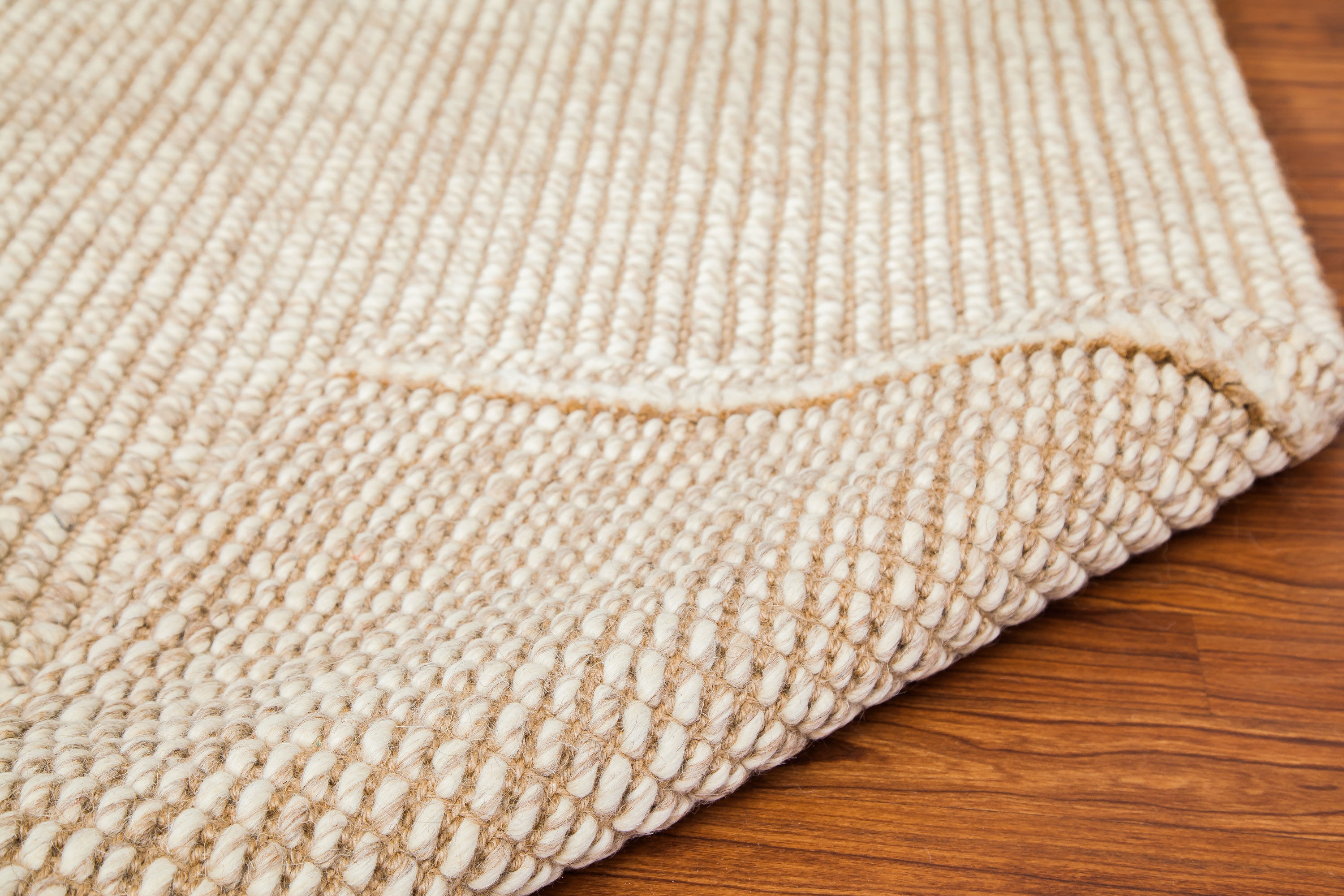 Handmade Reversible Rectangular Beige Wool Area Rug