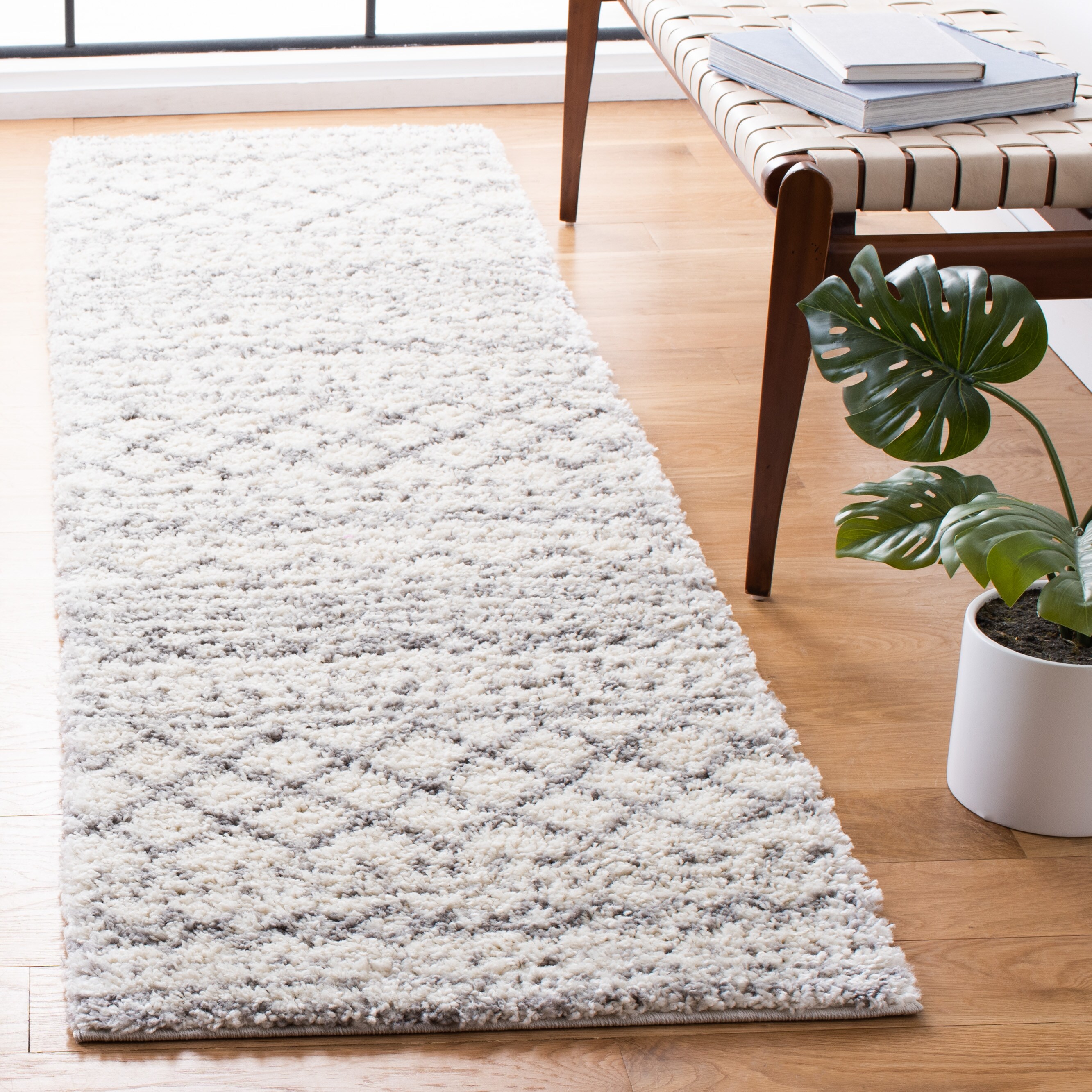 Safavieh ASG741F-212 Arizona Shag 2 x 12 (ft) Loomed Polypropylene Ivory/Gray Rectangular Indoor Geometric Southwestern Runner rug