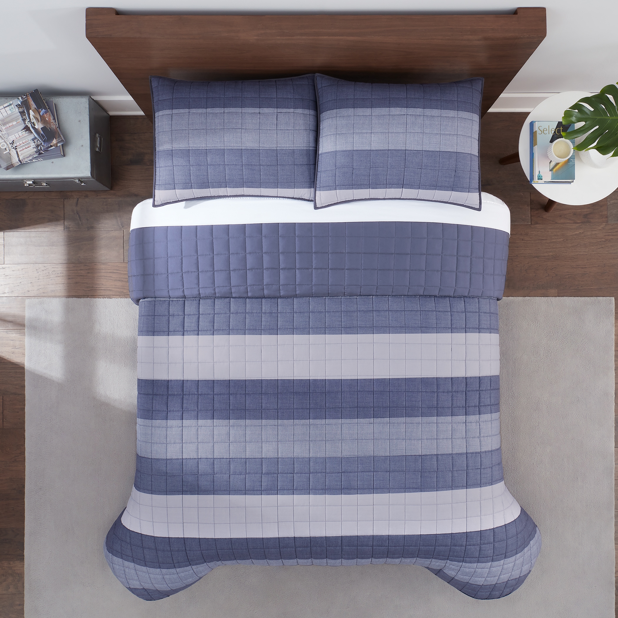 Serta 3-Piece Blue King Quilt Set in the Bedding Sets department at