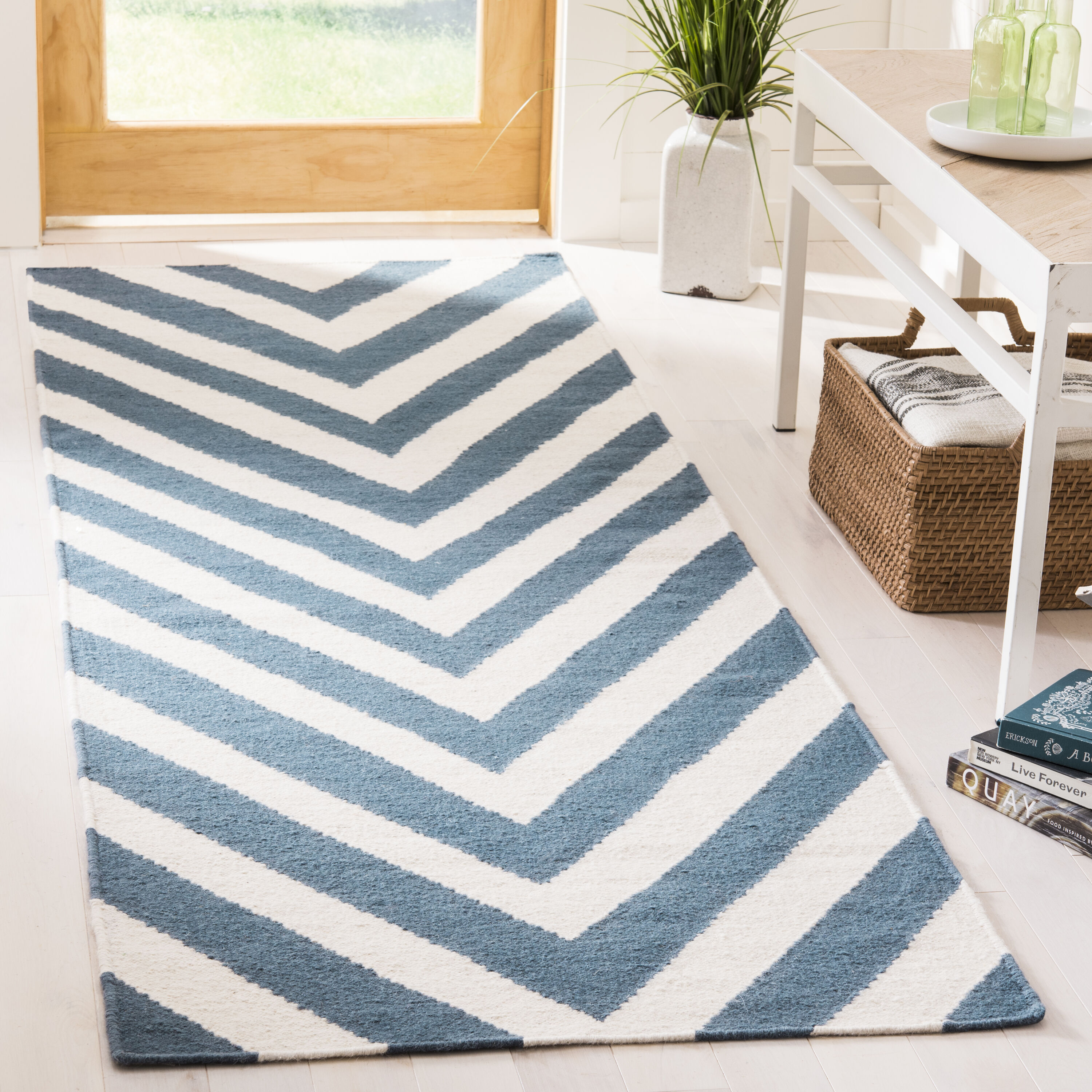 Safavieh DHU568A-26 rugs - View #2