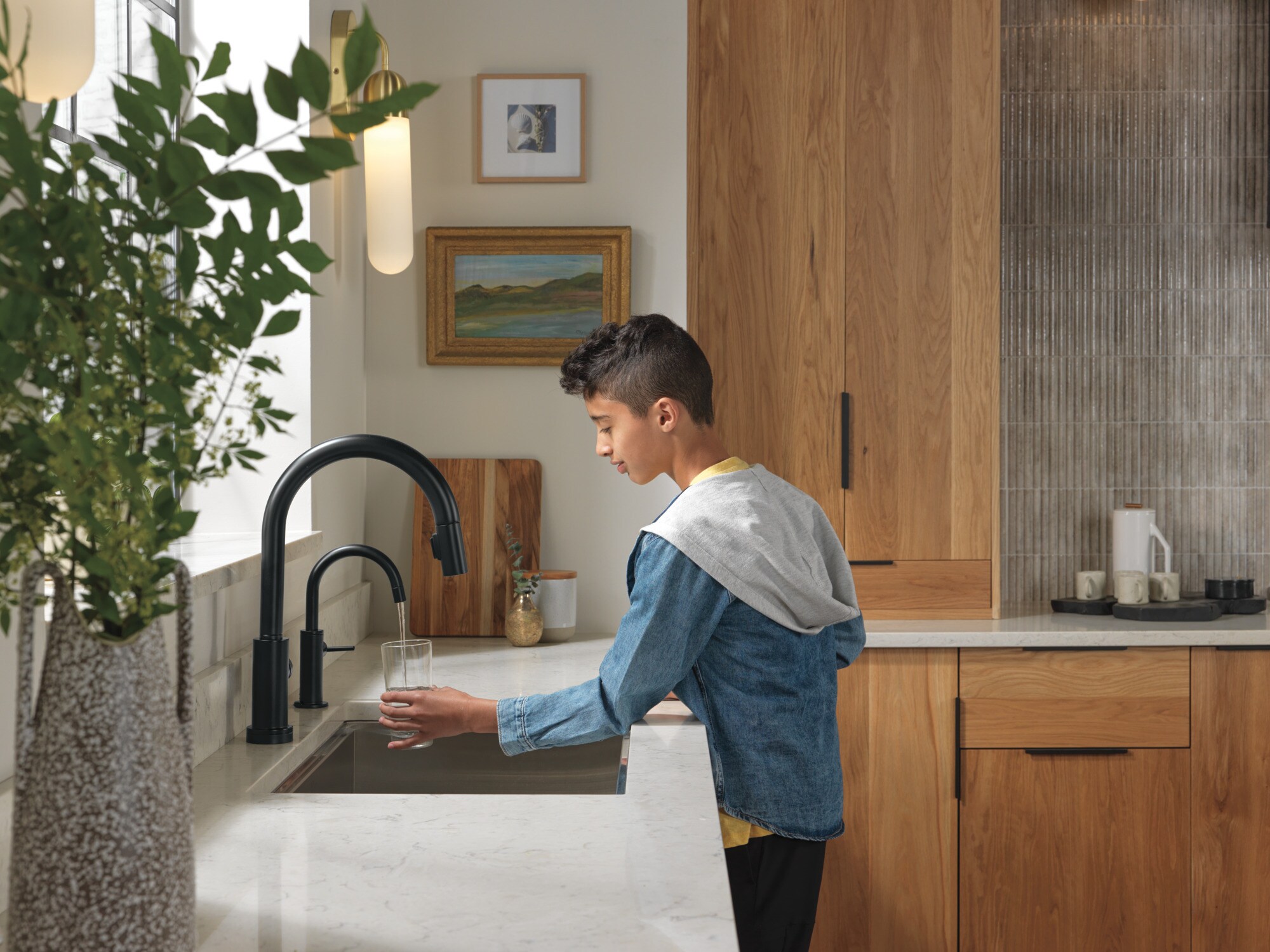 Delta 1930-BL-DST Kitchen-Faucets - View #8