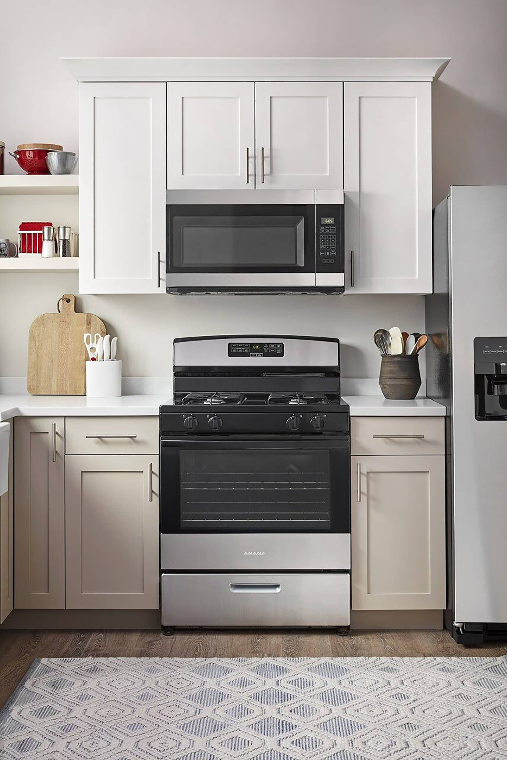 Amana 30-in 4 Burners 5.1-cu ft Freestanding Natural Gas Range ...