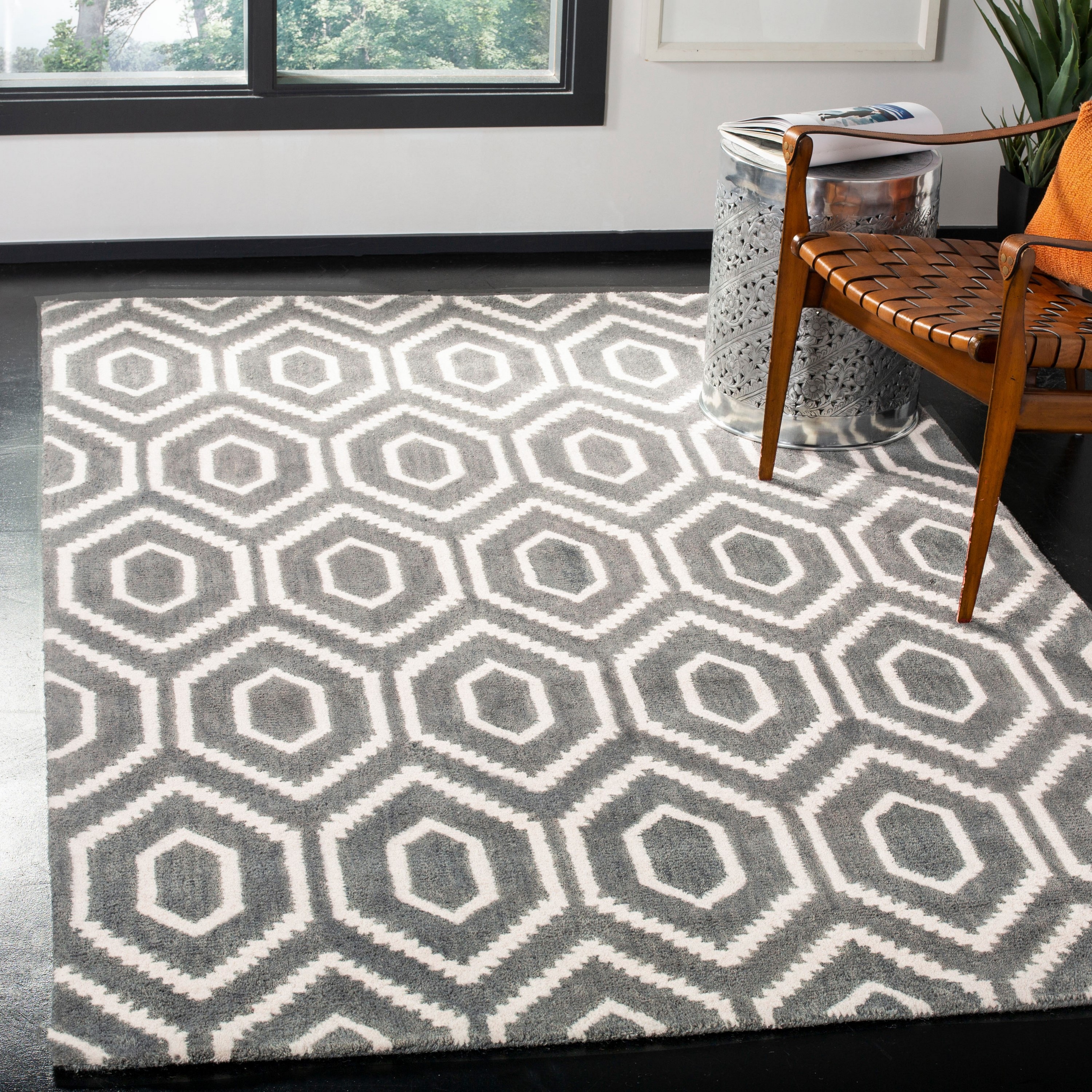 Safavieh HIM902F-3 Himalaya Peri 3 x 5 (ft) Tufted Wool Dark Gray/Ivory Rectangular Indoor Geometric Moroccan Throw rug