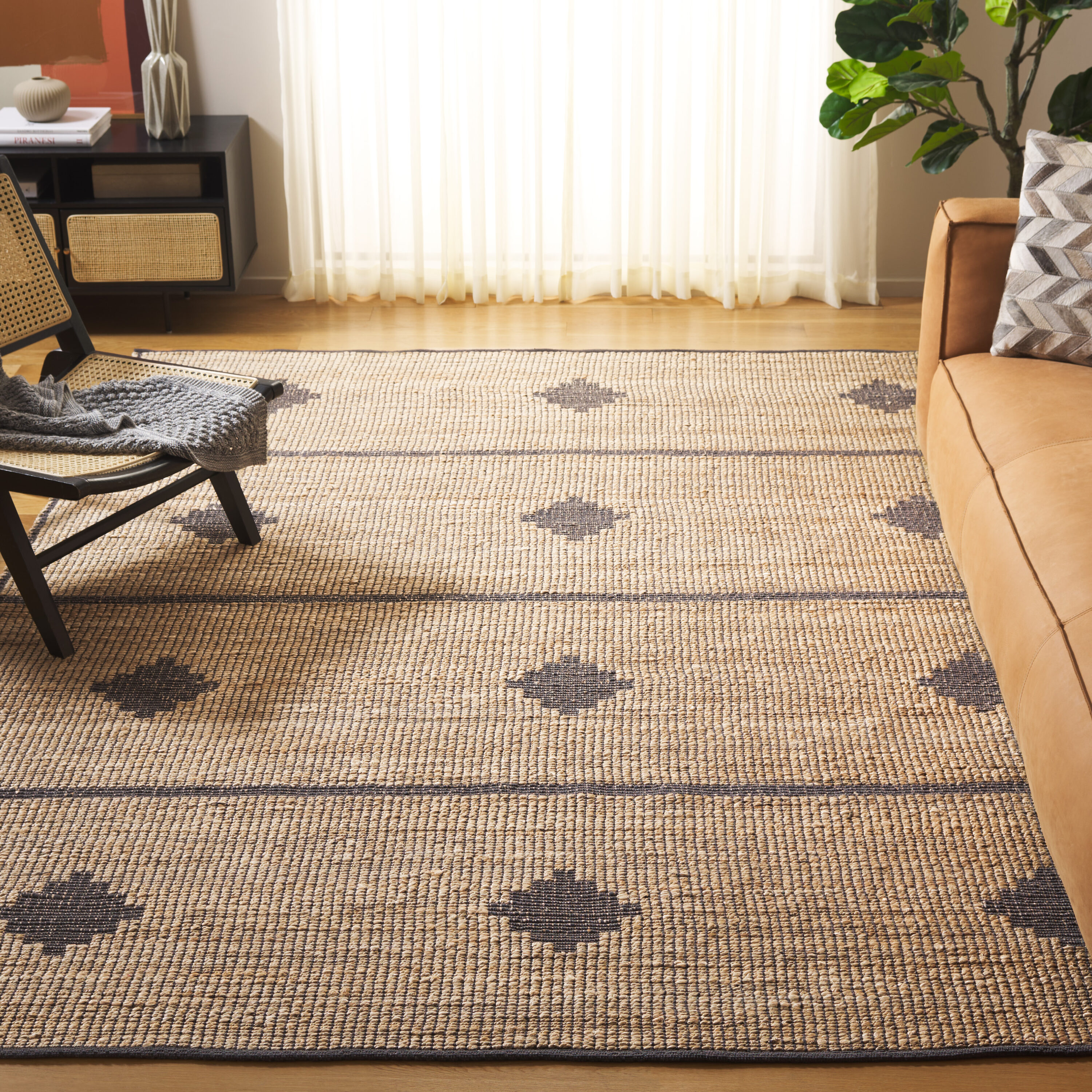  Natural Fiber 878 Natural/Gray Bohemian 6ft x 9ft Medium Rectangle Rug