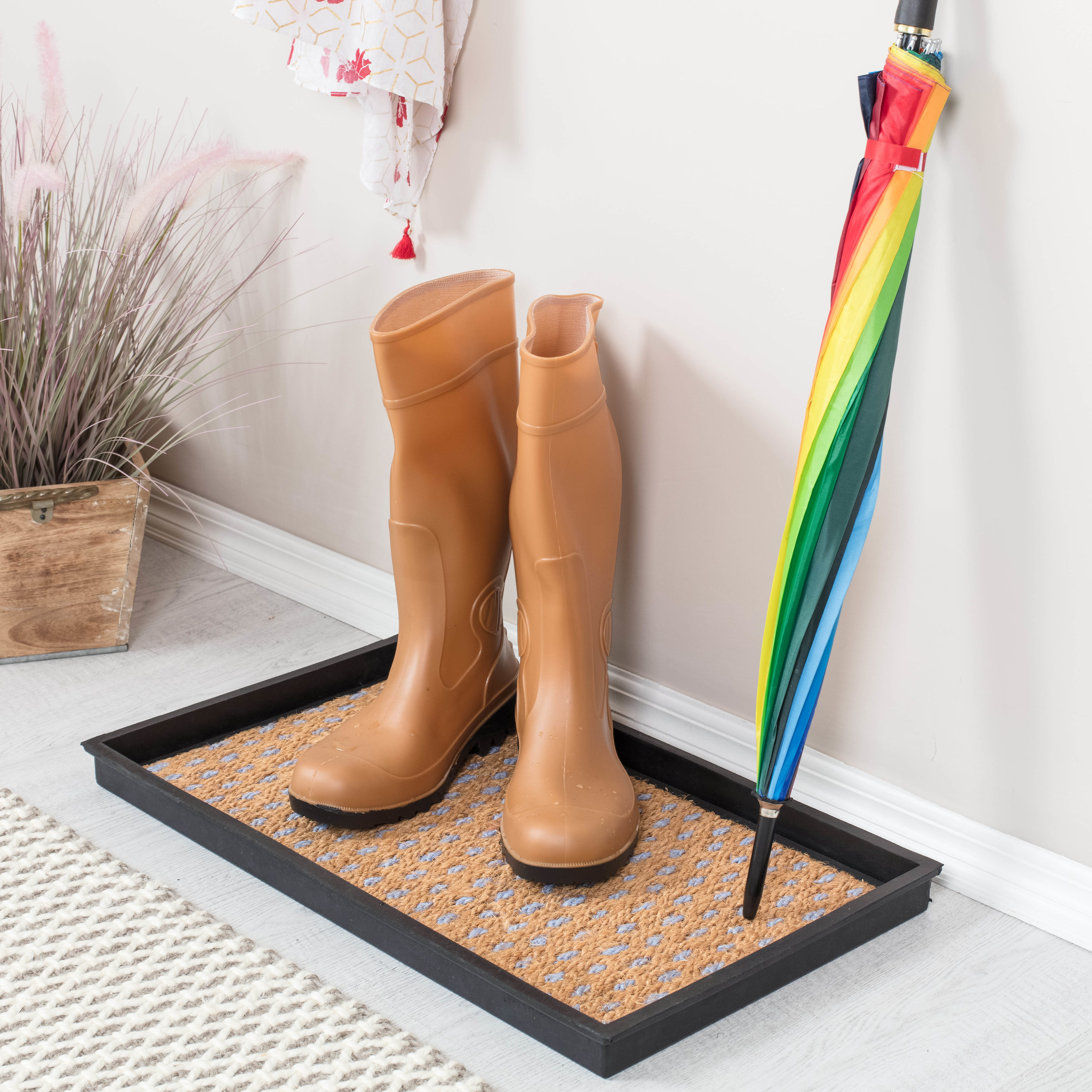 Anji Mountain AMB0BT2F-007 2-ft x 2-ft Black Rubber, Natural/Light Blue Coir/Rubber Rectangular Indoor or outdoor Home Boot tray