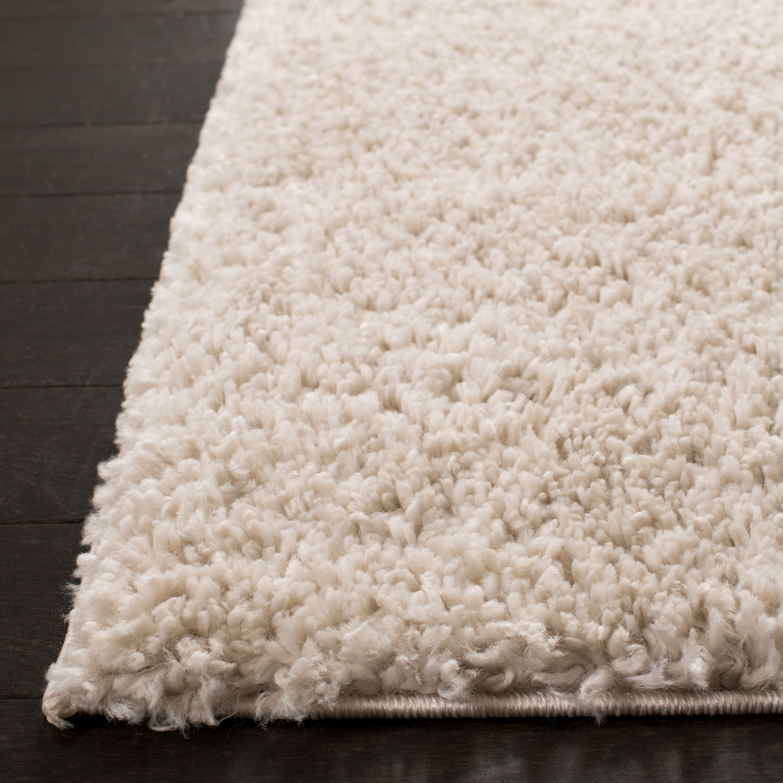 Safavieh AUG900D-7SQ rugs - View #3