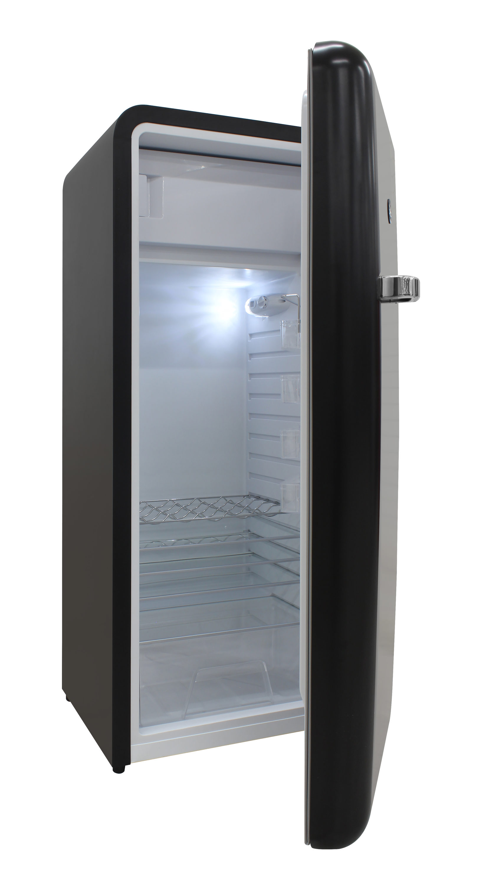 Brama Retro Refrigerator vs. Smeg Refrigerator – Vinotemp