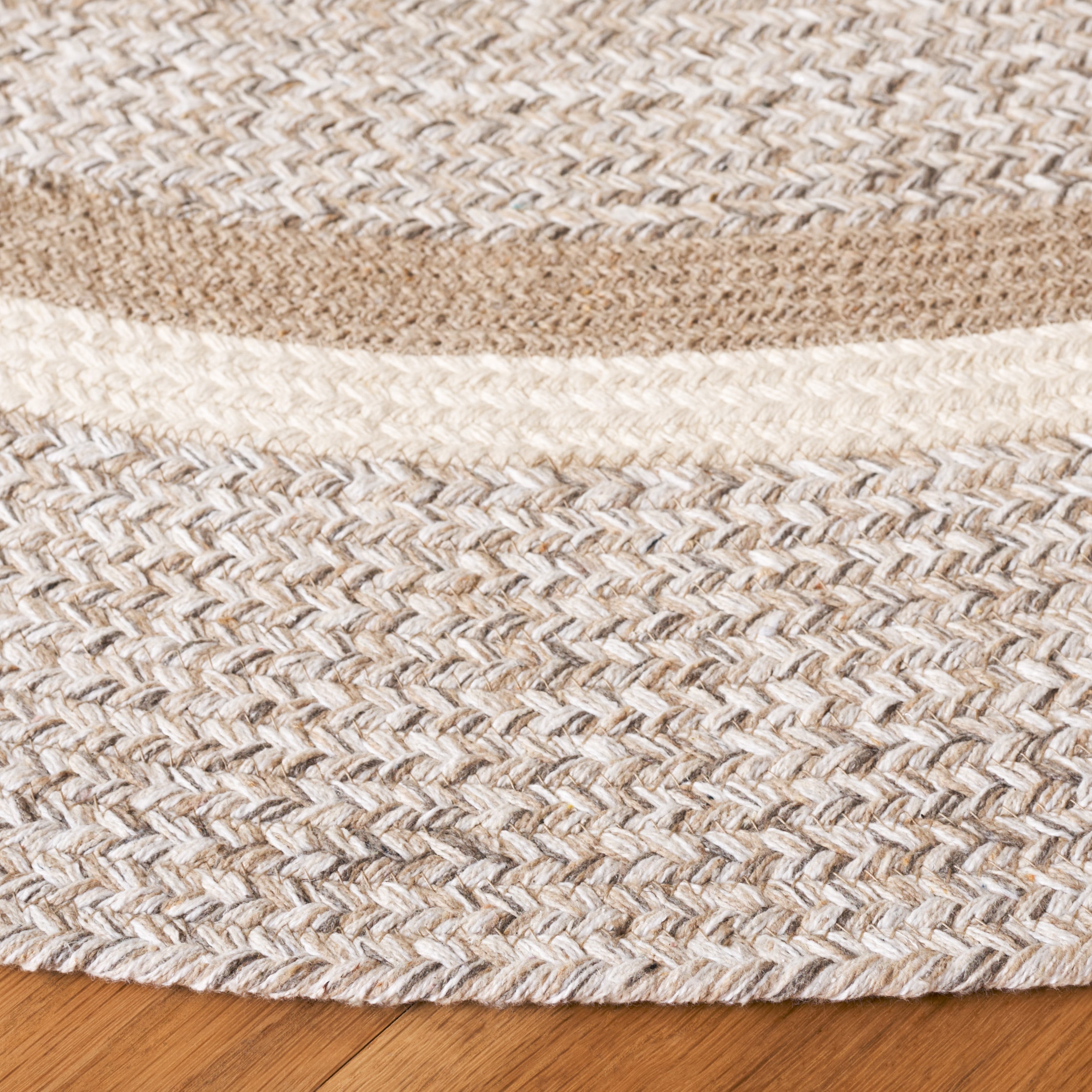 Safavieh BRD755B-4R rugs - View #3