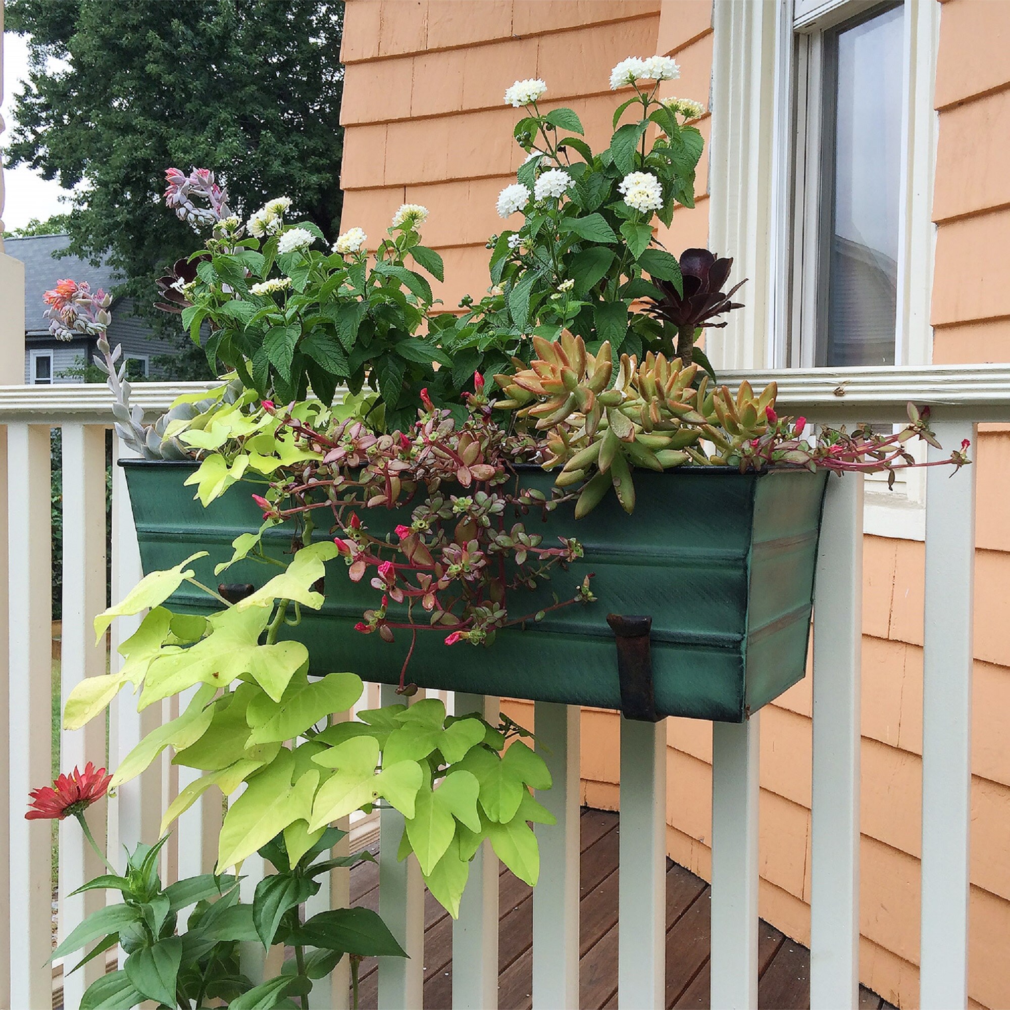 Minuteman International VFB-05-WM Planter-Window-Box - View #4