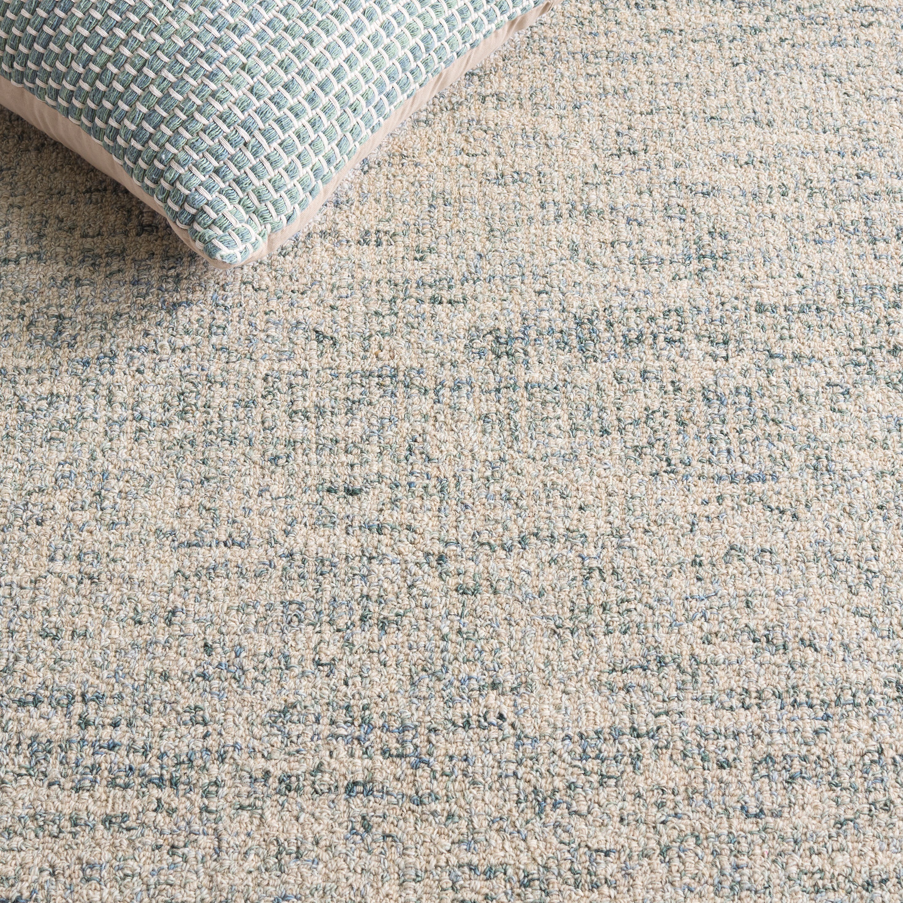 Safavieh EBN860J-5 rugs - View #4