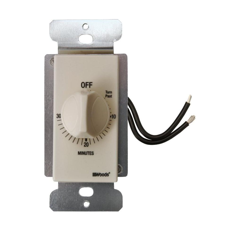 Woods 50126wd Outdoor Lighting Mechanical Timer with 3-Outlet Remote Control Countdown