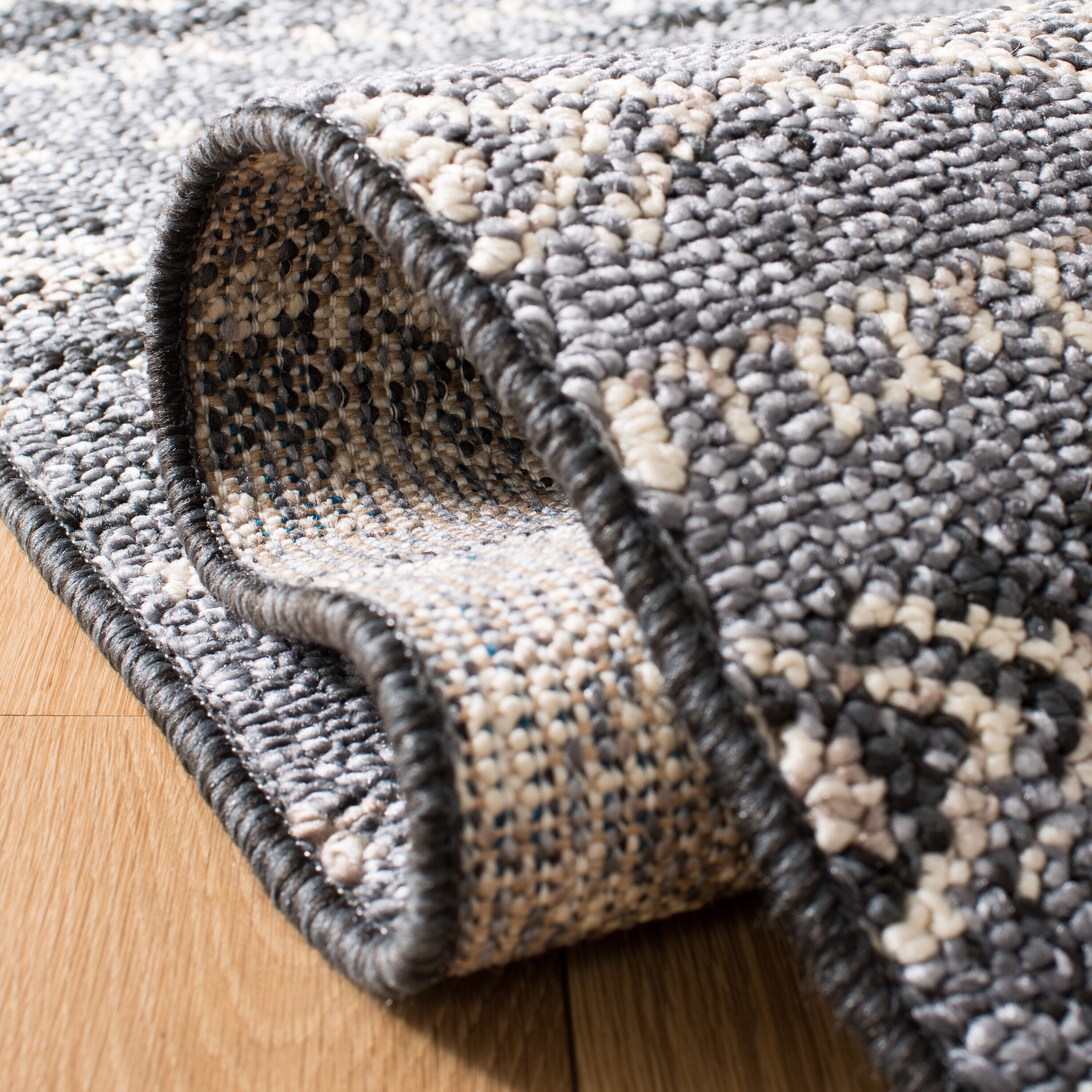 Safavieh MRK751N-5 rugs - View #5