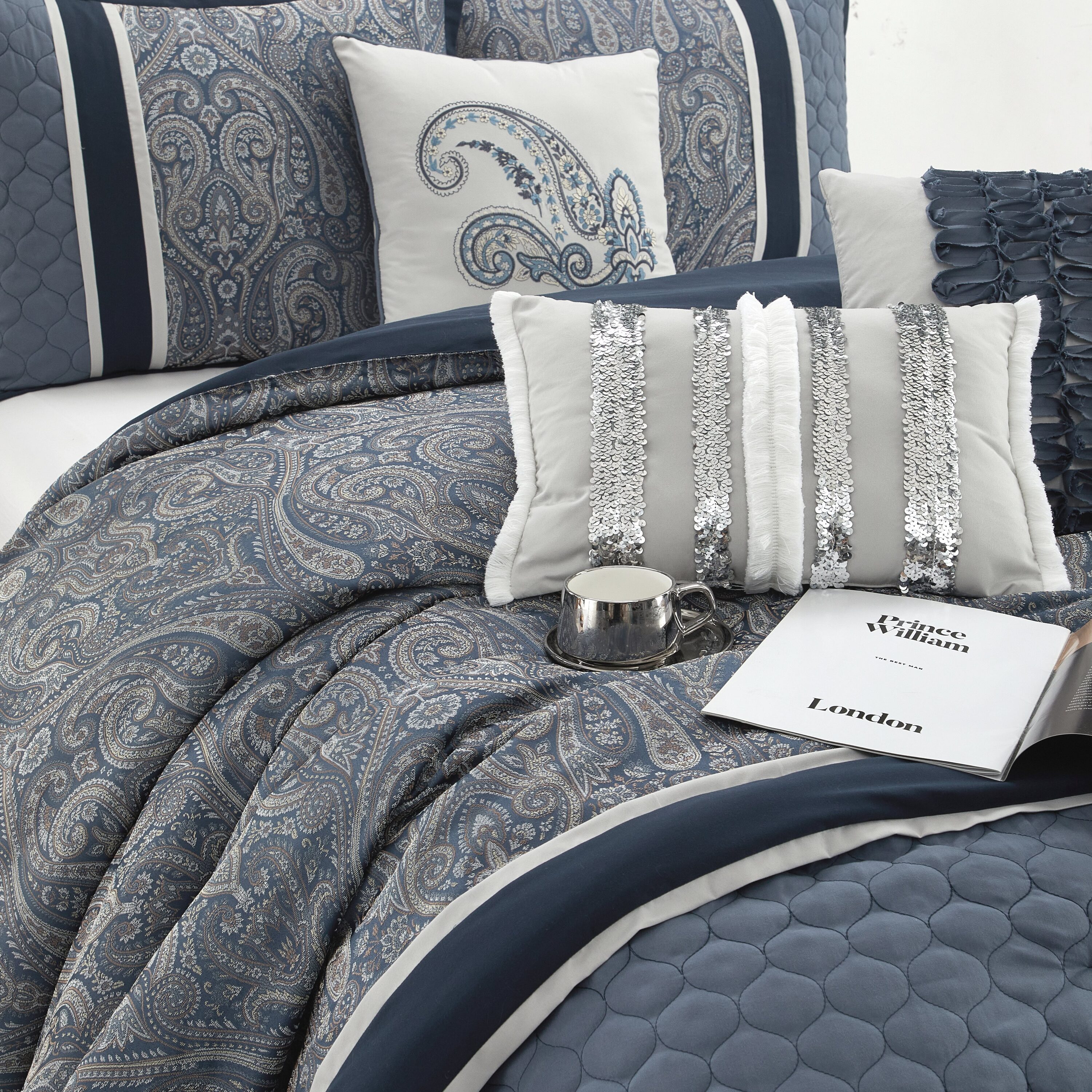 Nanshing GERALDINE7-CK-NAVY bedding - View #2