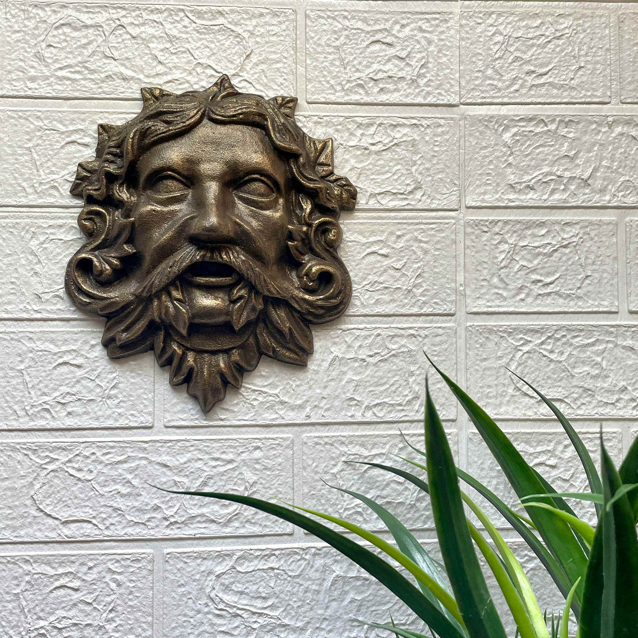 Zeckos ZKO-99003BZ Wall-Accents - View #4