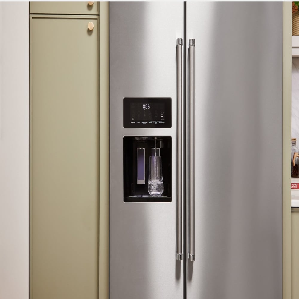 KitchenAid 24.8-cu ft Side-by-Side Refrigerator with Ice Maker, Water ...