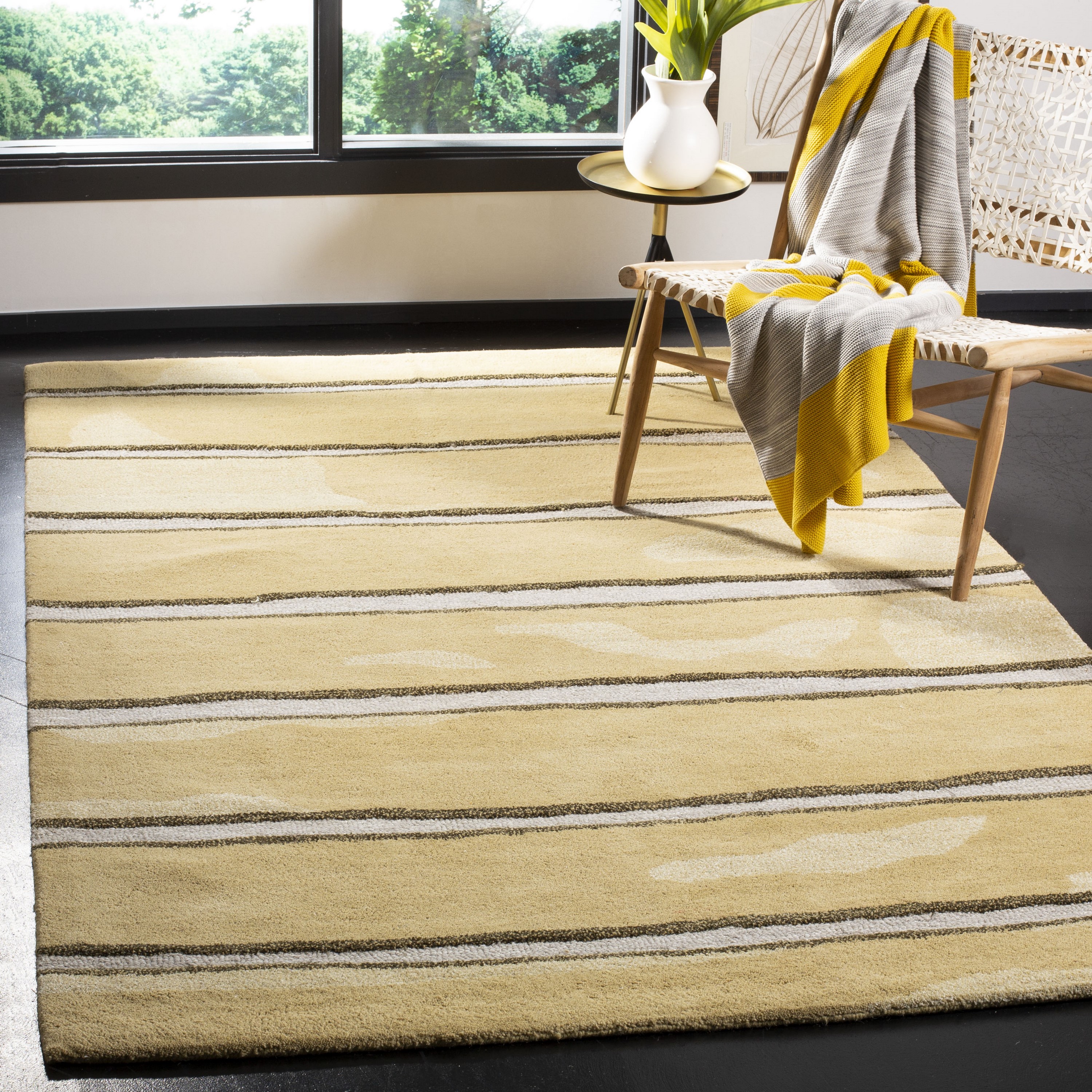 Martha Stewart MSR3617B-5 Chalk Stripe 5 x 8 (ft) Tufted Synthetic Toffee Gold Rectangular Indoor Stripe Farmhouse/Cottage Area rug