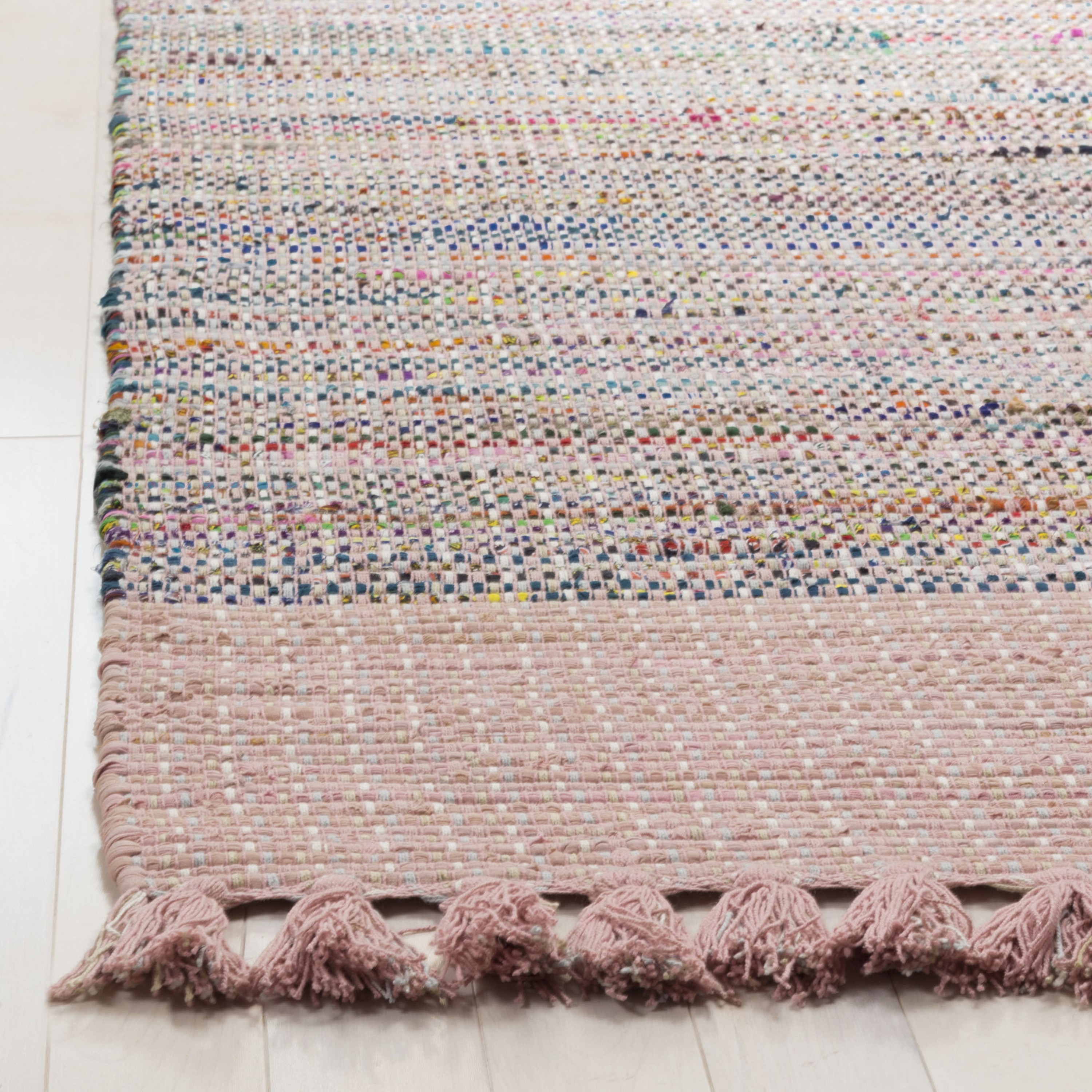 Safavieh MTK972D-28 rugs - View #3