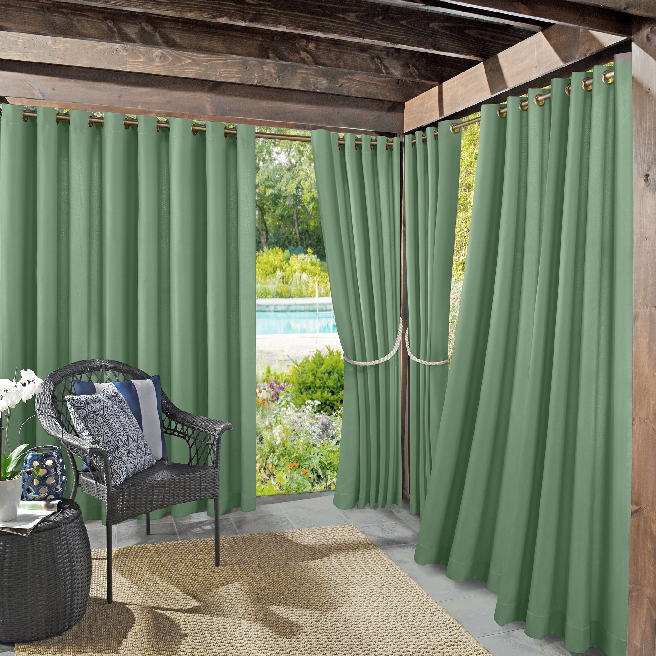 Sun Zero 59778 108-Inches Outdoor Spa Green Room darkening Interlined Grommet Single curtain panel