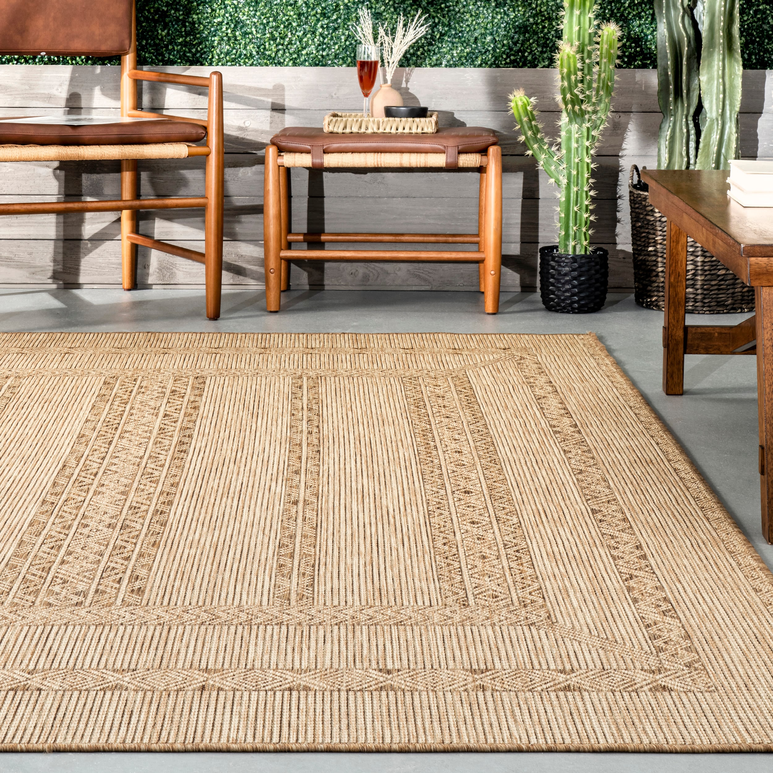 Ayla Beige Bohemian Indoor/Outdoor Synthetic Area Rug