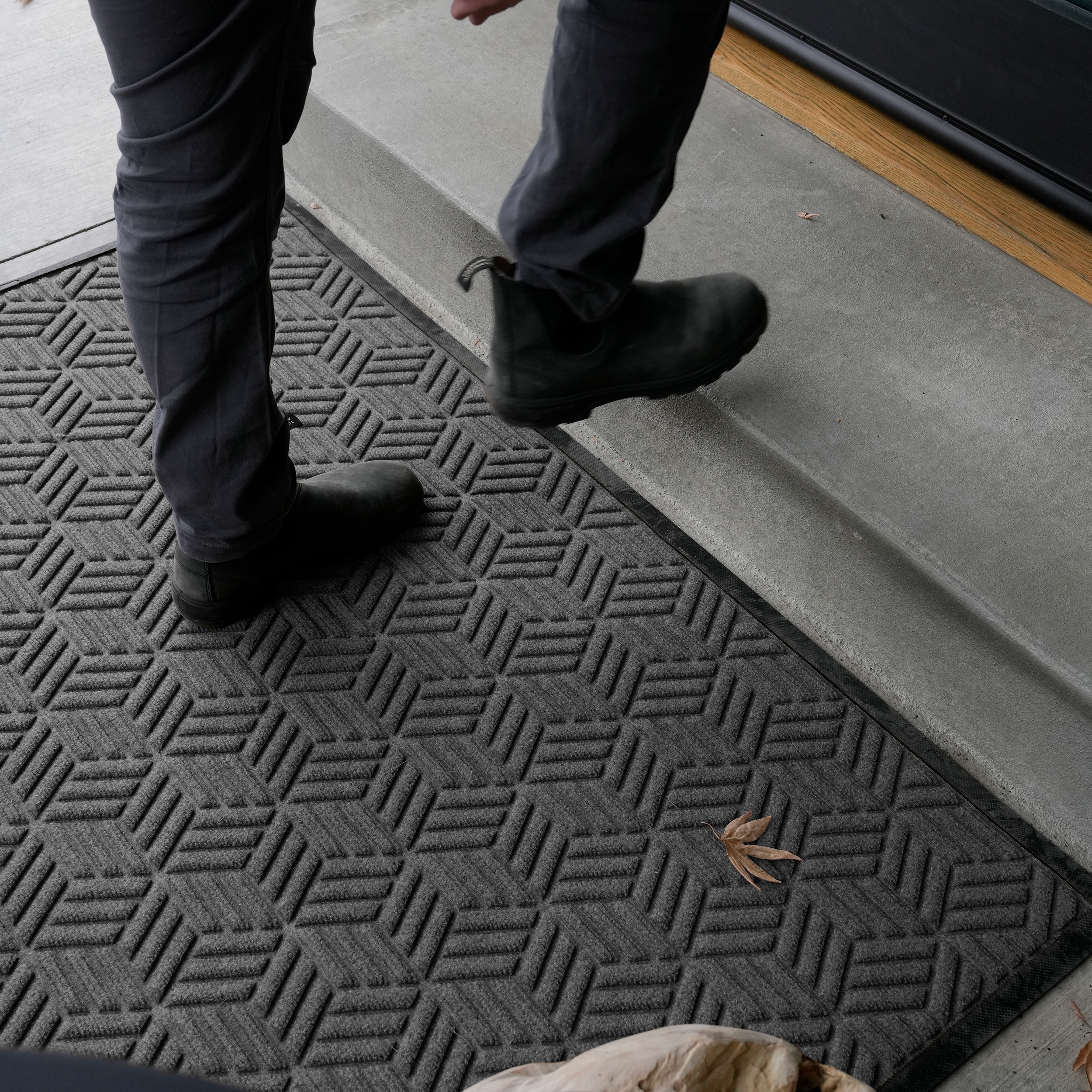 Bungalow Flooring 20948570023 Mats-Cat - View #3