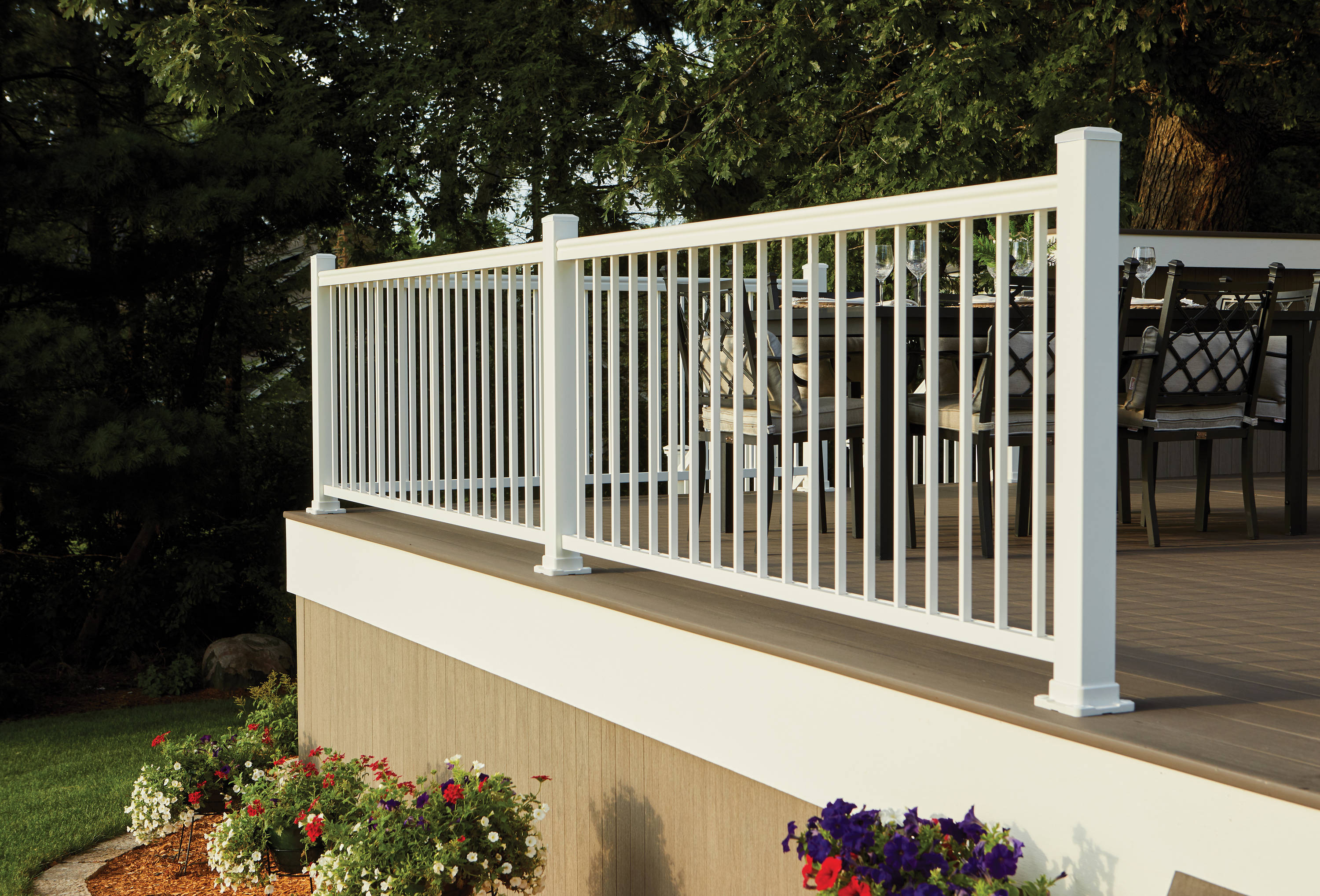 White Painted Deck Railing Systems at Lowes.com