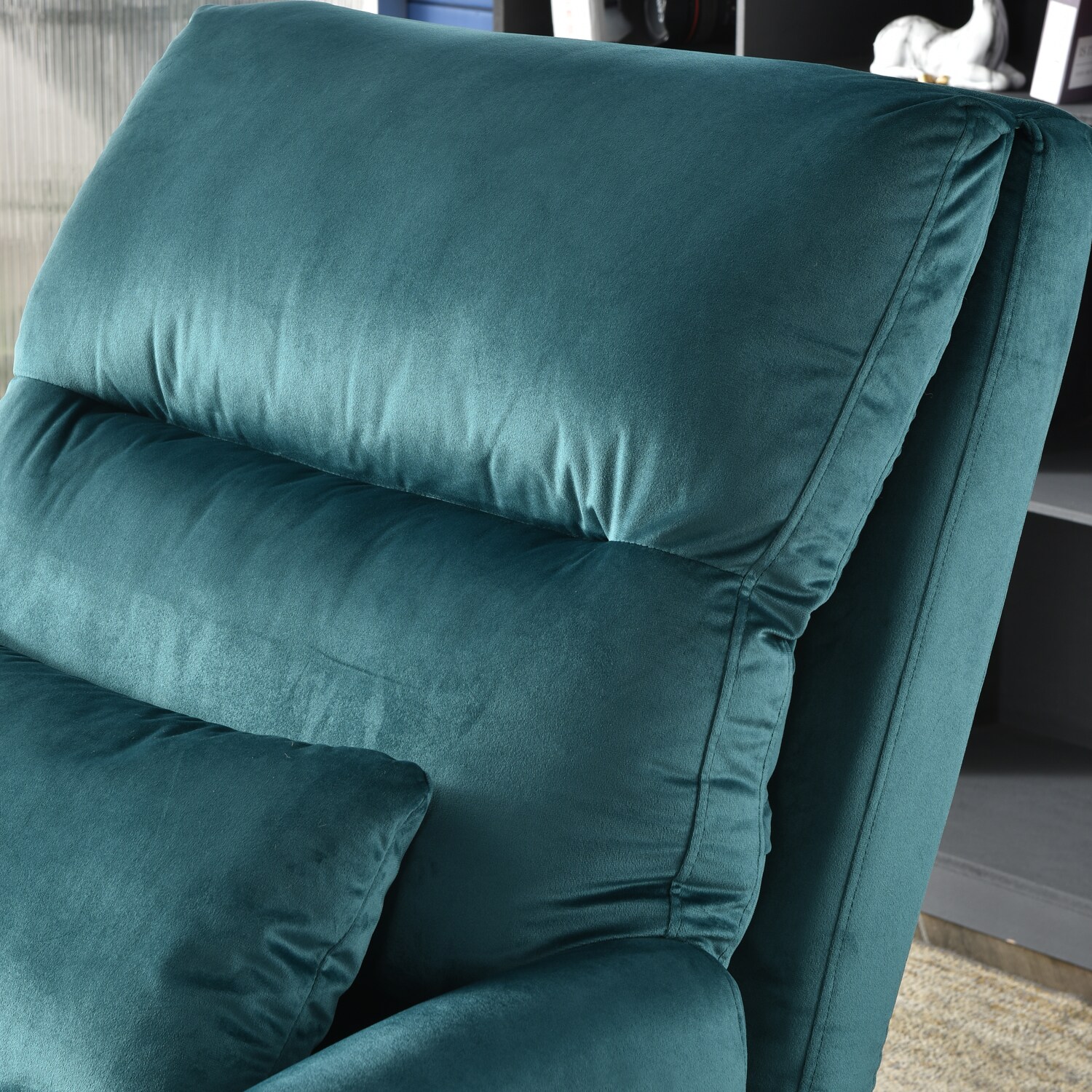 XIZZI MP401 Sofas-Loveseats - View #2