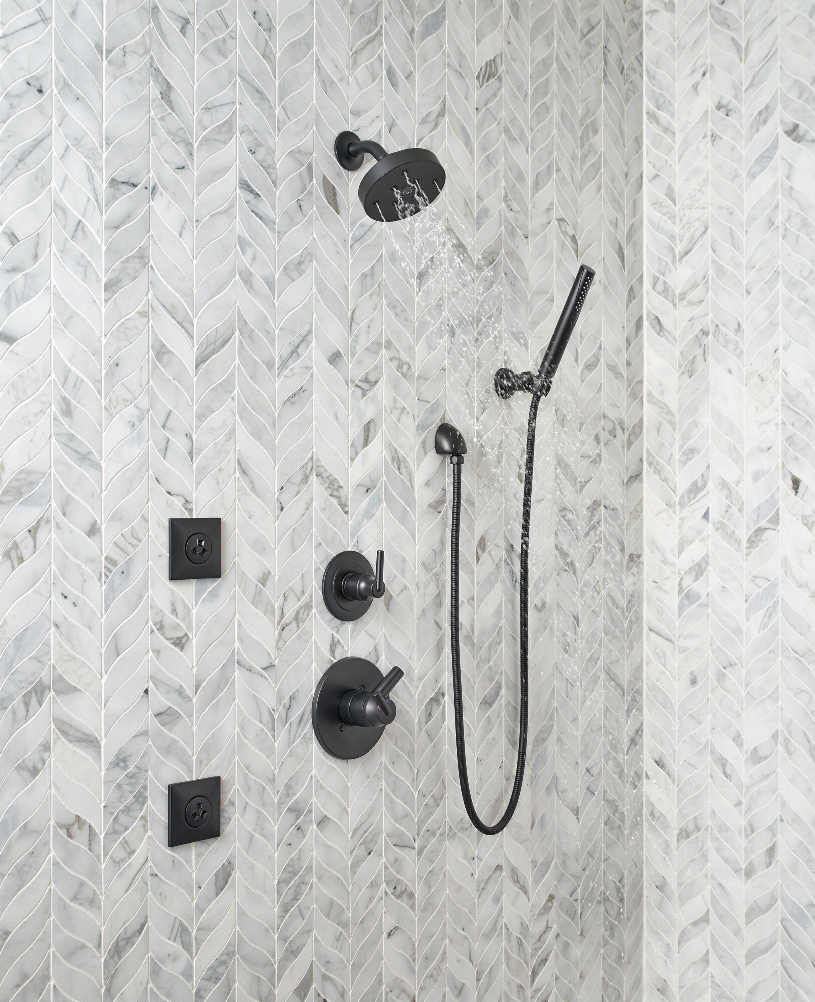 Delta T11959-BL Bath-Shower-Facc - View #2