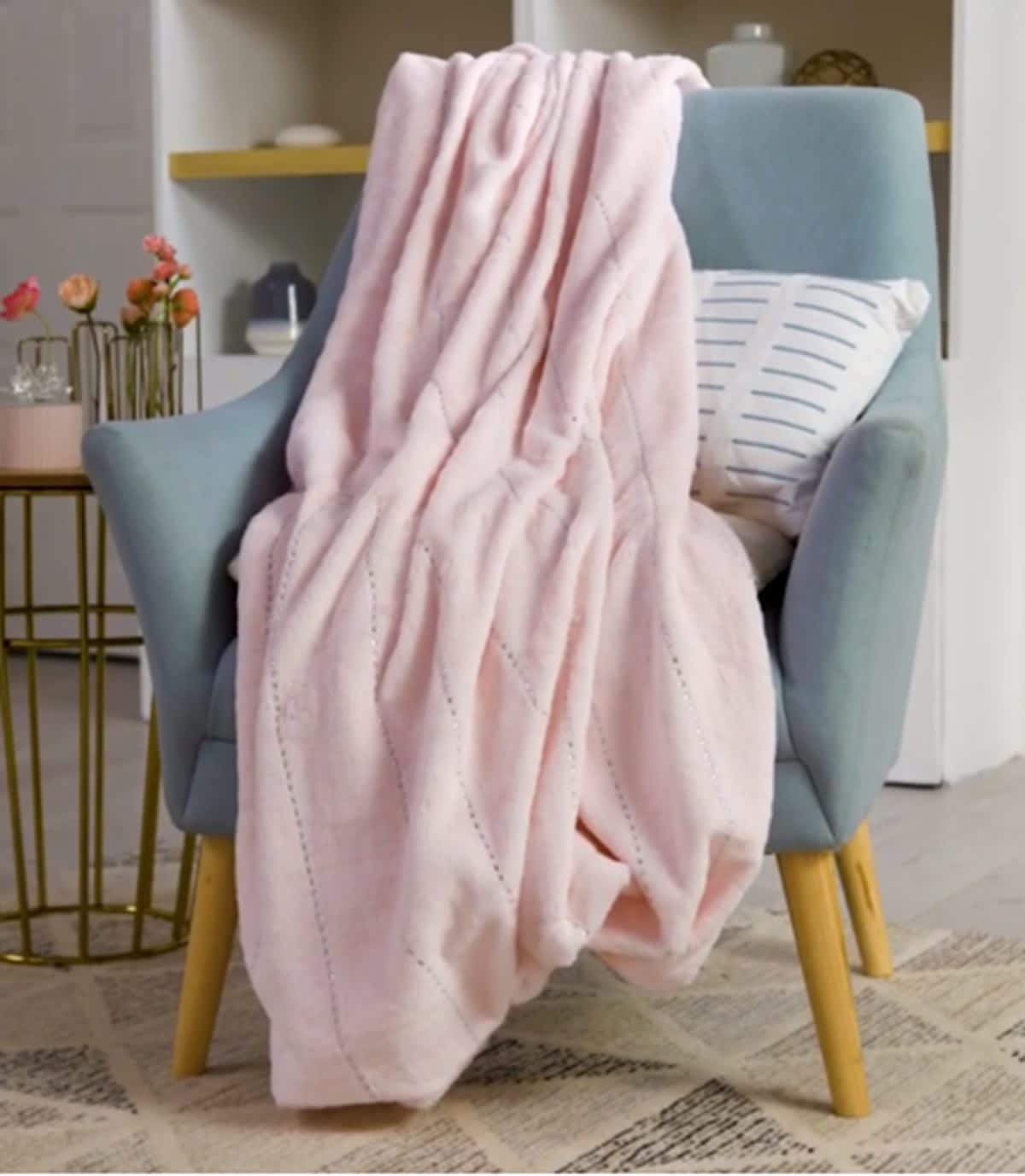 Julien Macdonald 6649 JM PINK THROW Blankets-And-Throws - View #2
