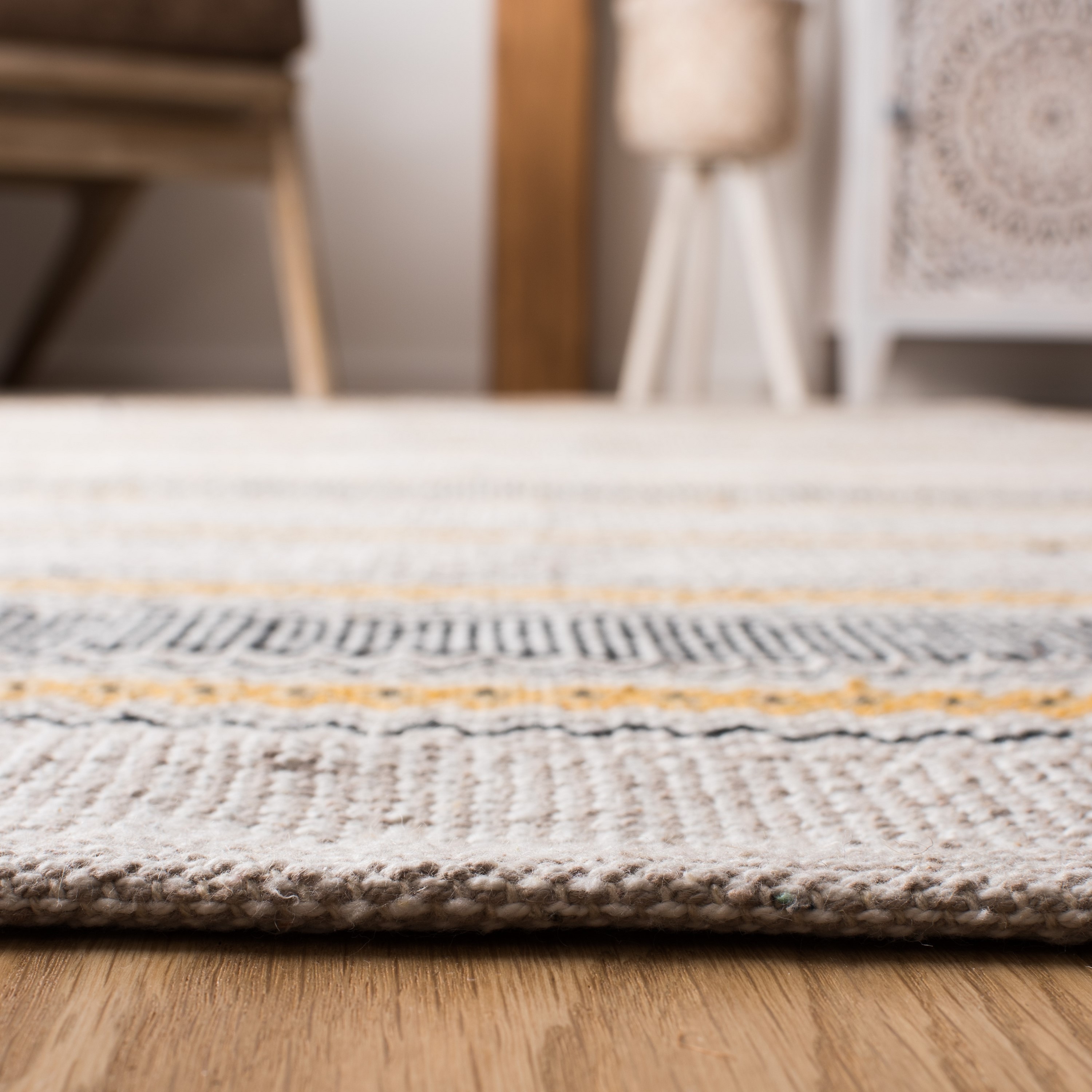Safavieh MTK536D-3 rugs - View #4