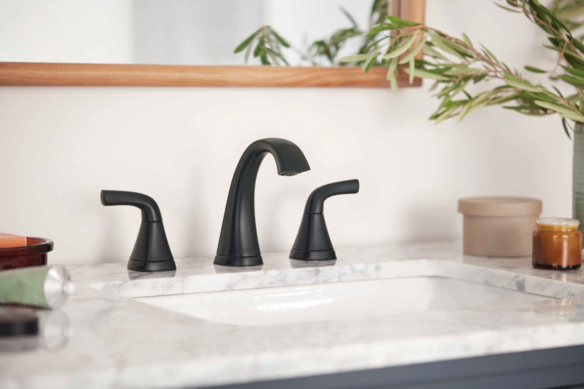 Peerless P2835LF-BL Kitchen-Faucets - View #8