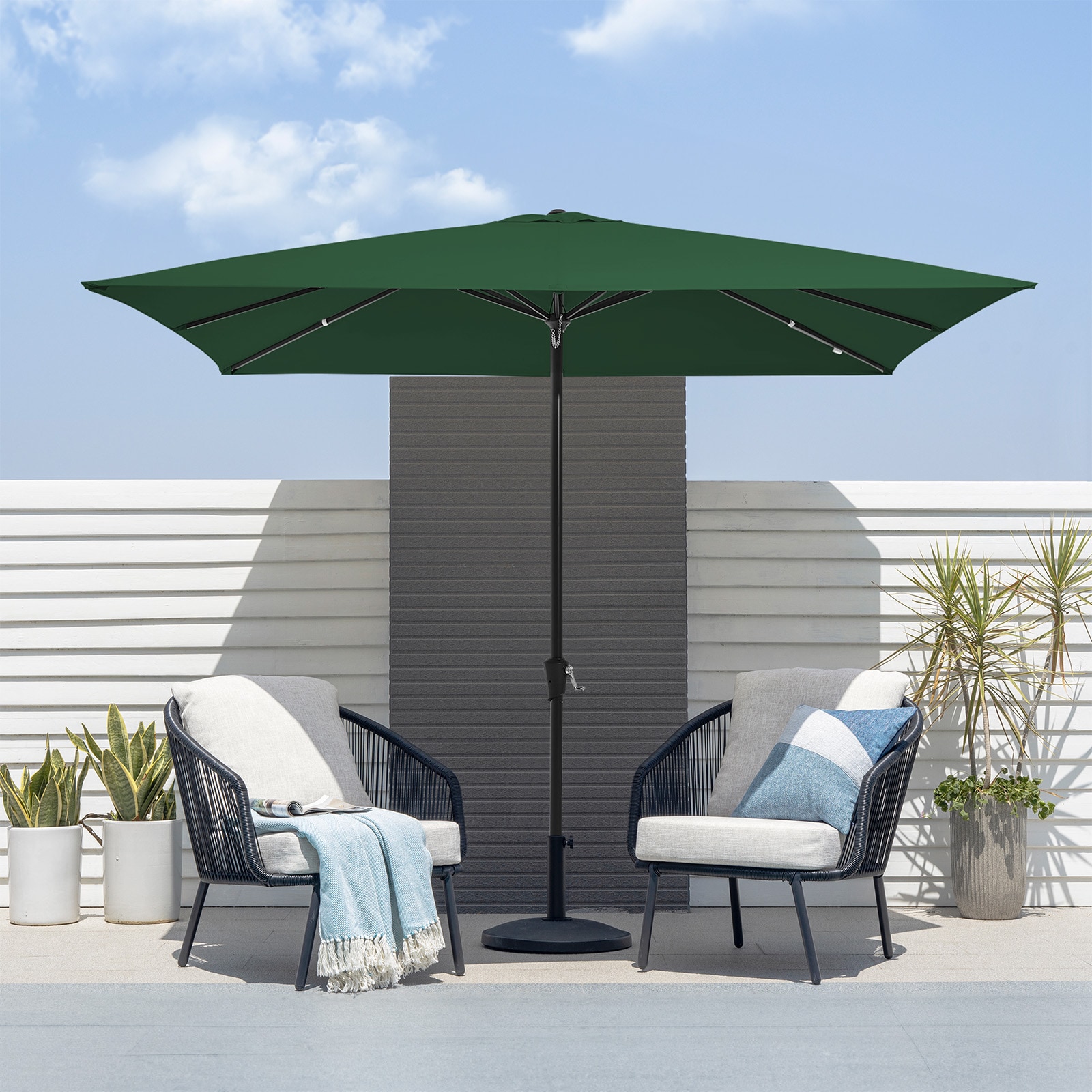 JEAREY ZZS-FX8.5-GN 8-ft Iron Green Push-button Tilt Market Patio Umbrella
