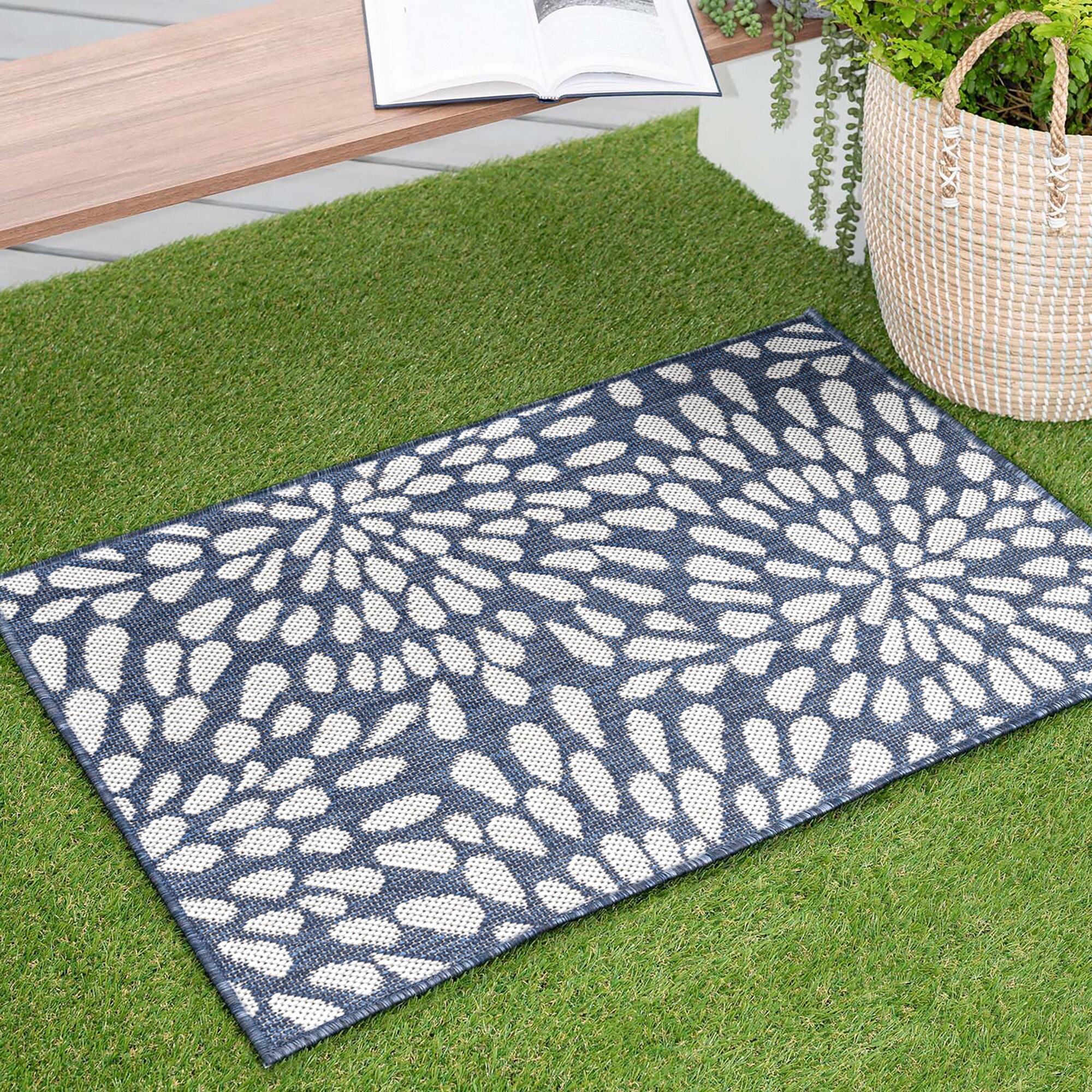 Tayse ECO1905 2X3 Eco 2 x 3 (ft) Flatweave Polypropylene Navy Rectangular Indoor/Outdoor Throw rug