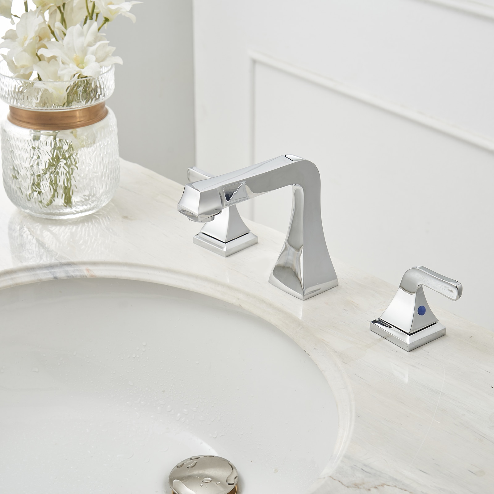 Polished Chrome Widespread 2-Handle Bathroom Sink Faucet