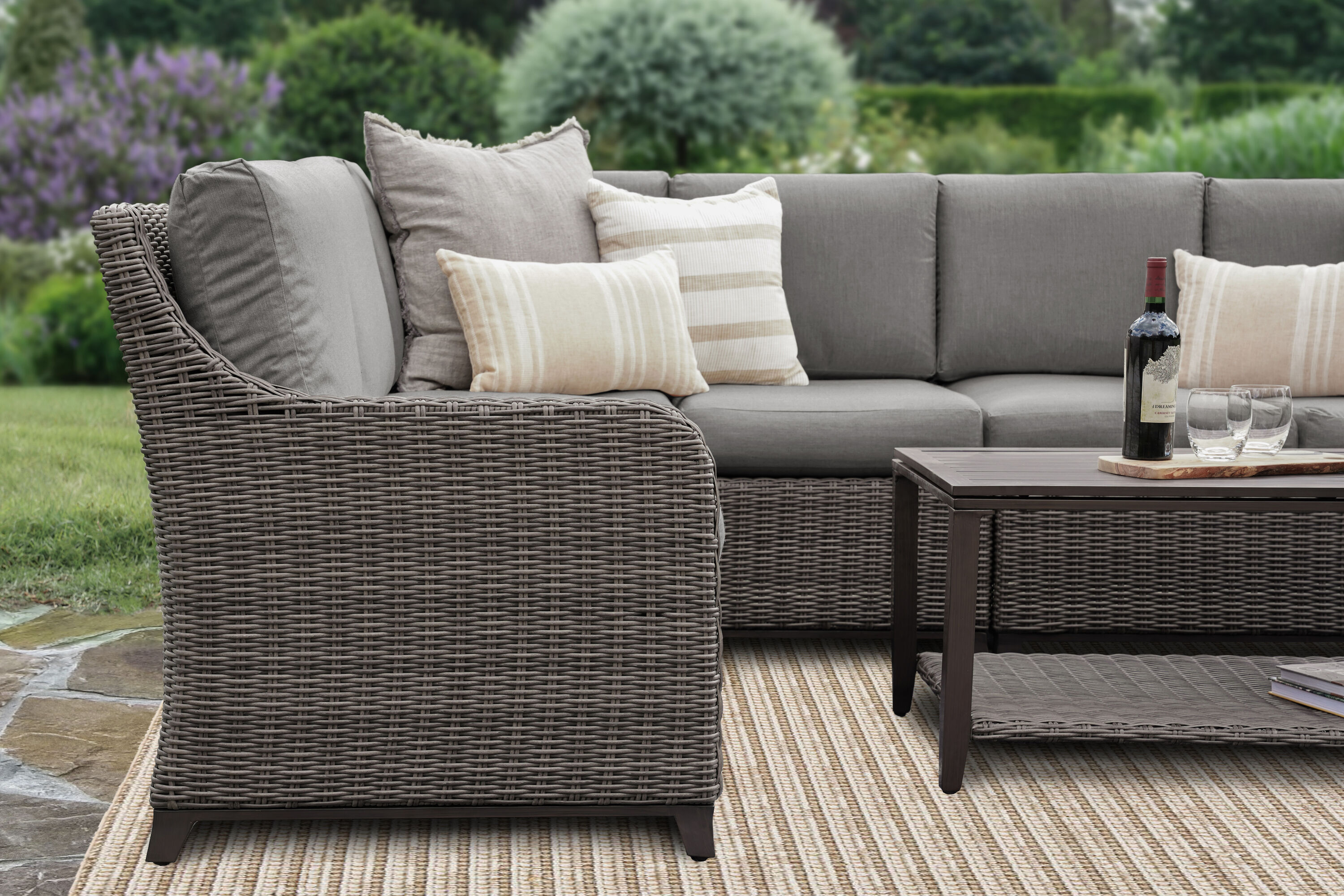 Leisure Made 254988-GRY Patio-Sofas-Daybeds - View #2
