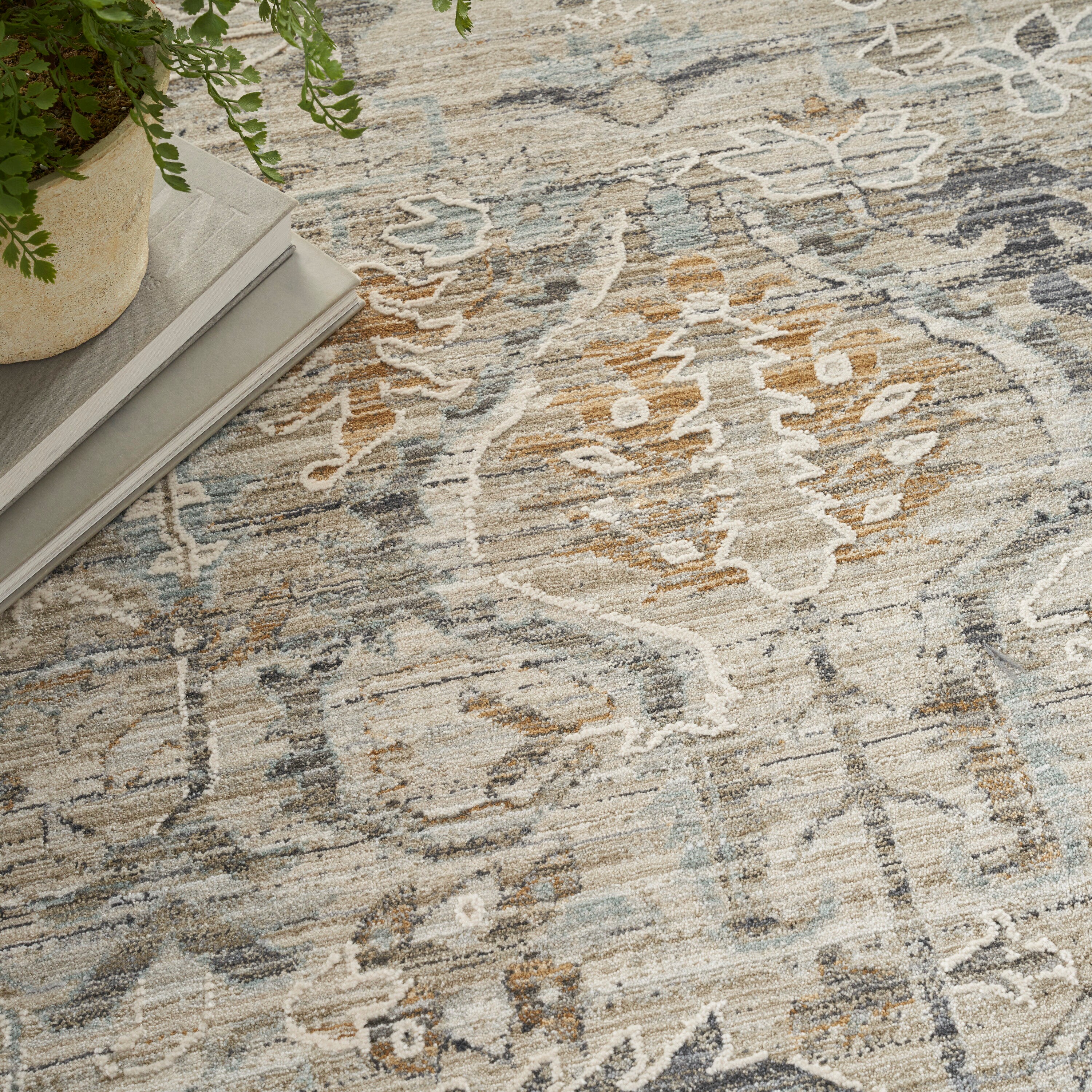 Ivory Taupe Floral Synthetic Easy-Care Area Rug 5'3" x 7'10"