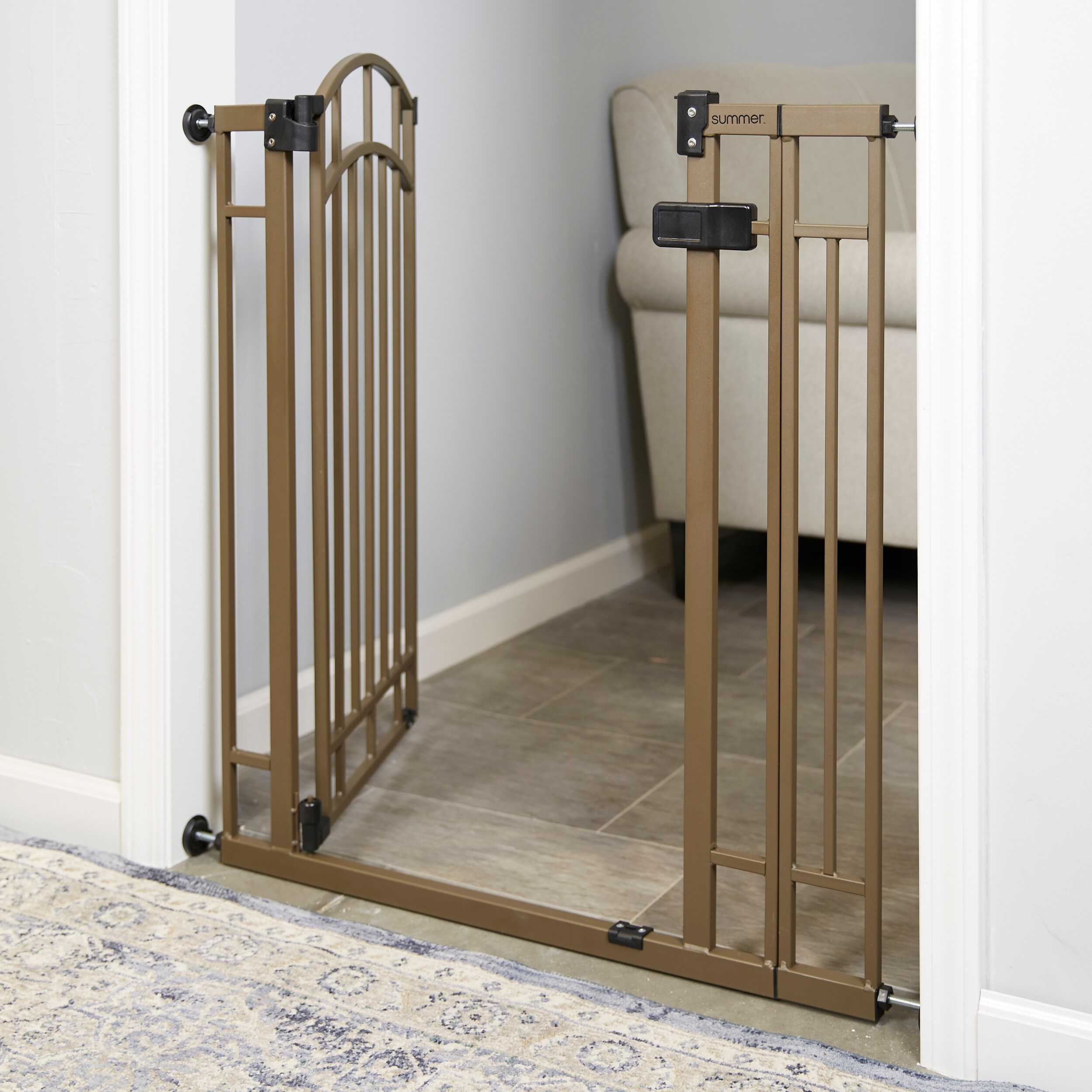 Summer Infant 48-in x 36-in Pressure/Hardware Mounted Bronze Metal Safety  Gate in the Child Safety Gates department at