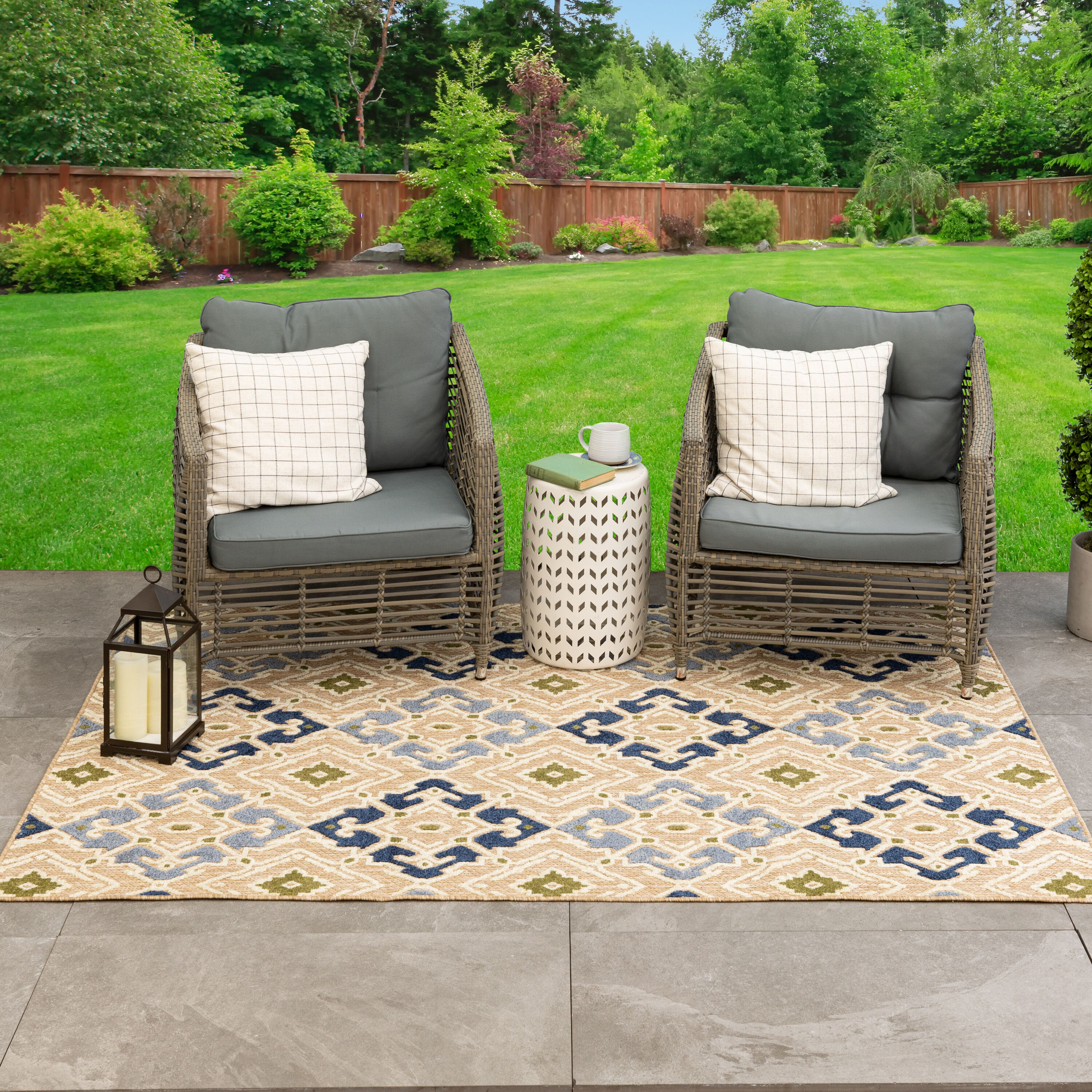 allen + roth with STAINMASTER R1345 416 078110 Cabana 6 x 9 (ft) Loomed Polypropylene Multiple colors/finishes Rectangular Outdoor Area rug