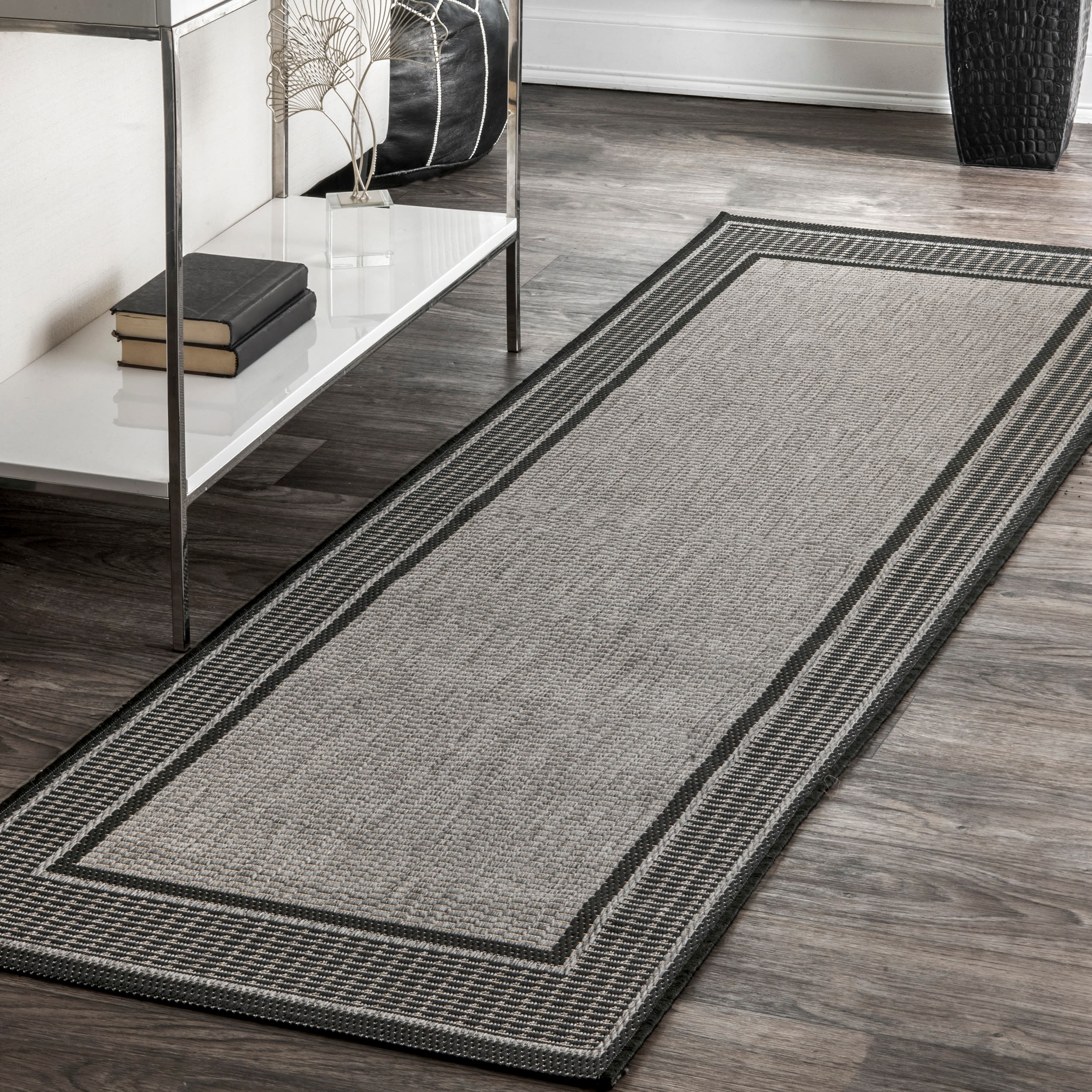 nuLOOM OWDN05A-208 2 x 8 (ft) Loomed Polypropylene Grey Rectangular Indoor/Outdoor Border Runner rug