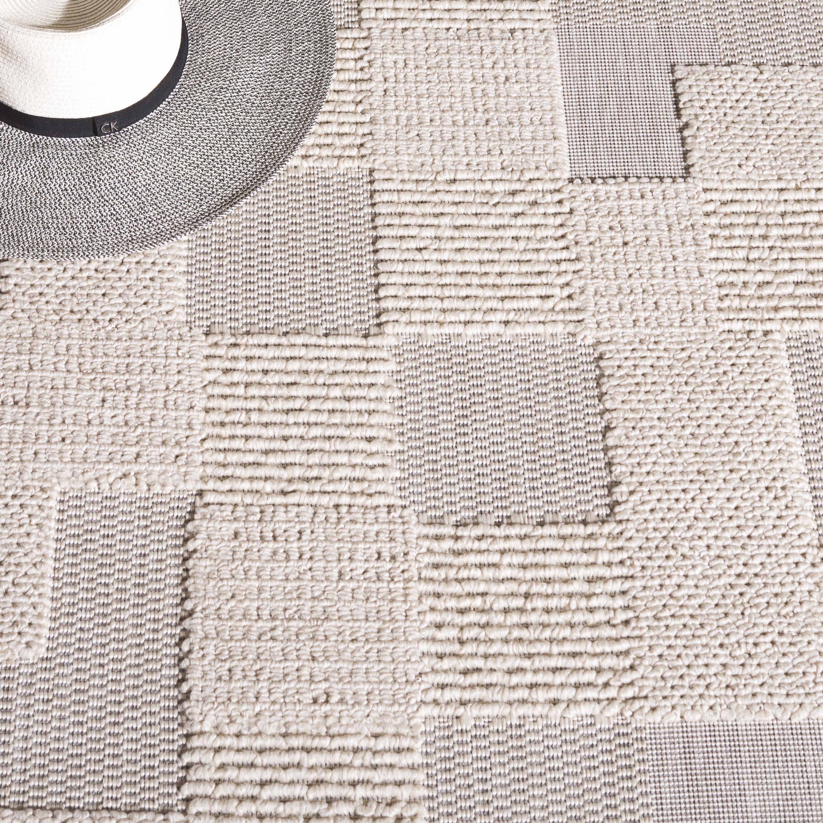 Safavieh MLO108B-7SQ rugs - View #4