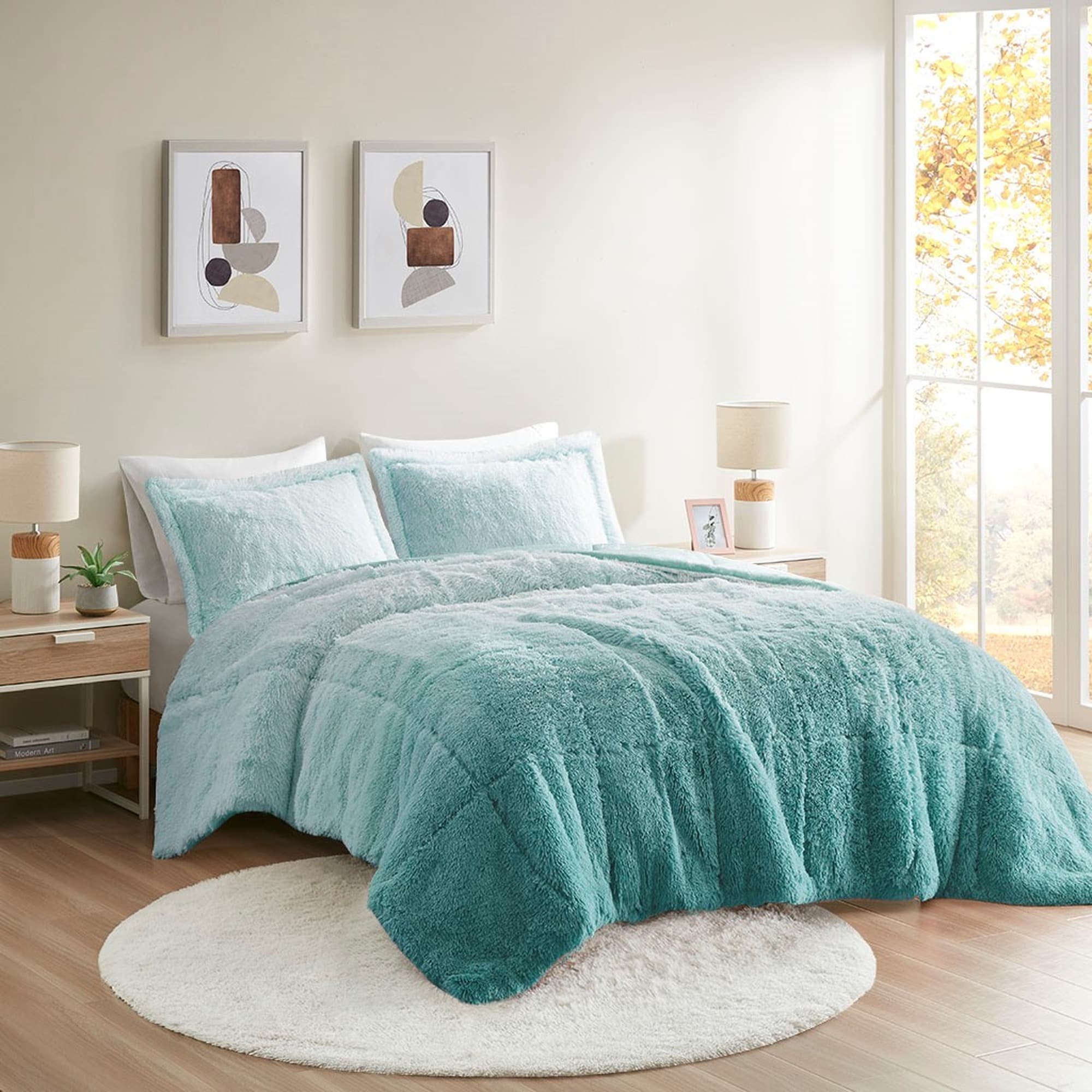 HyperDrop Cart Twin/Twin XL Ombre Faux Fur Shaggy Long Comforter Mini Set - Heavy-Duty Warmth for Dorm Room