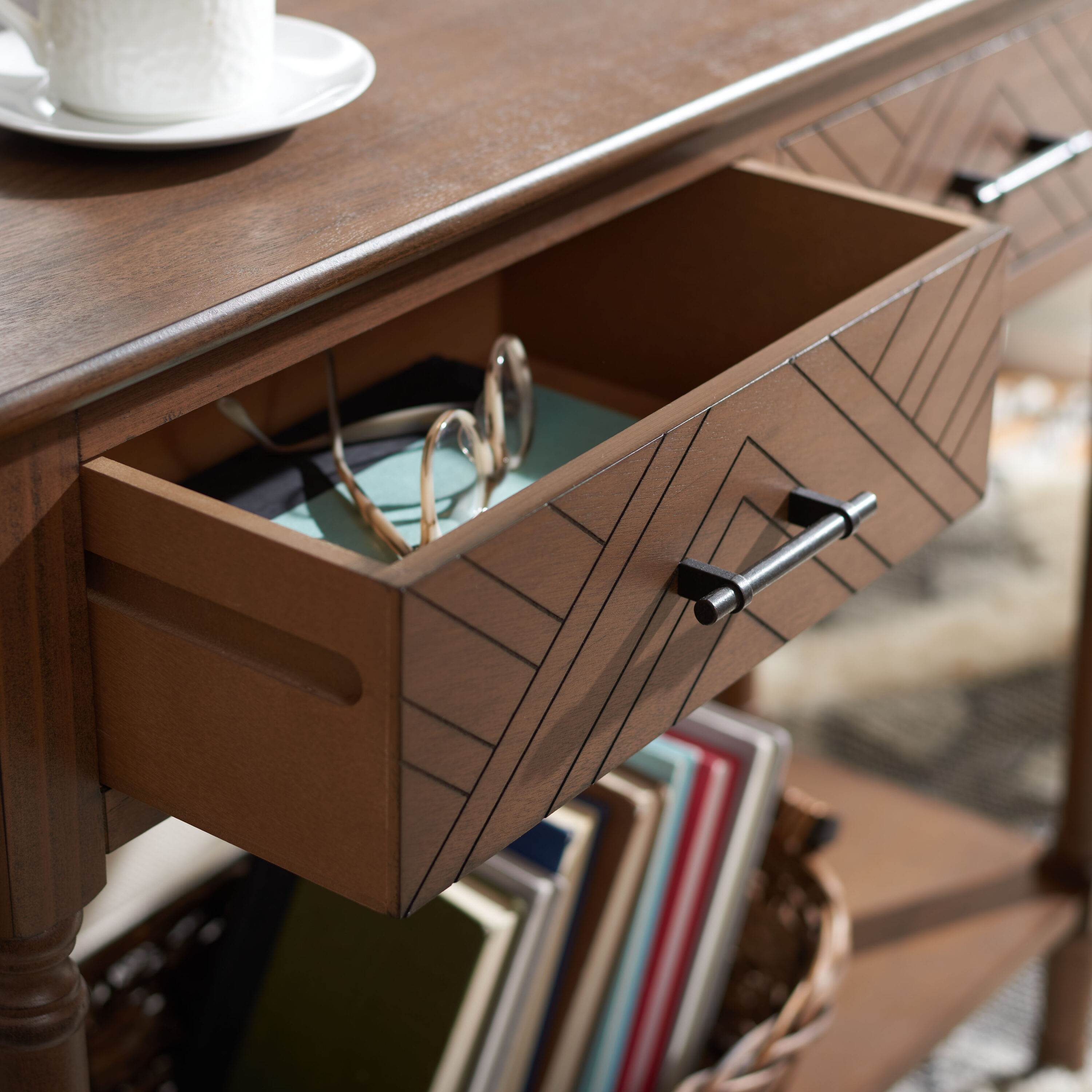 Safavieh CNS5704C Console-Sofa-Tables - View #4