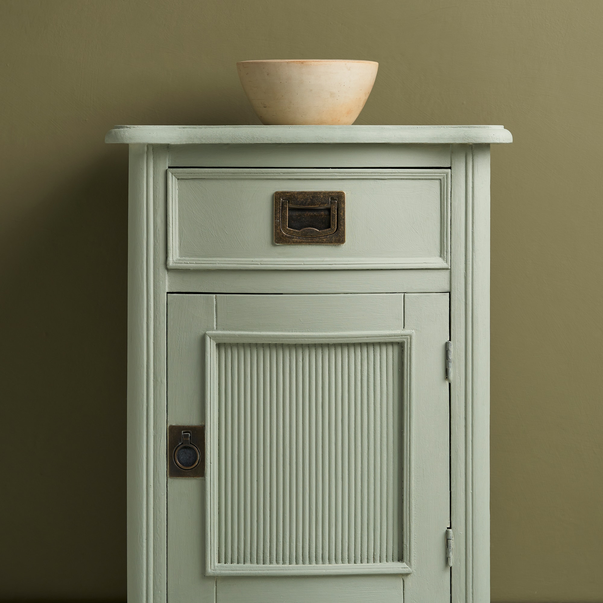 Annie Sloan P067COG.X101.01 Cabinet-Furniture-Paint - View #2