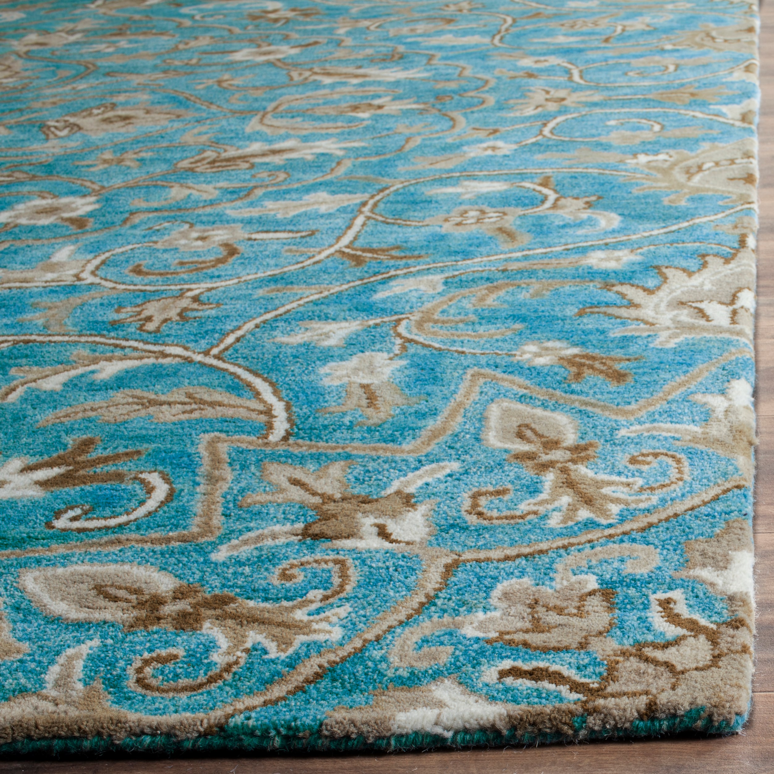 Safavieh BEL673C-6 rugs - View #3
