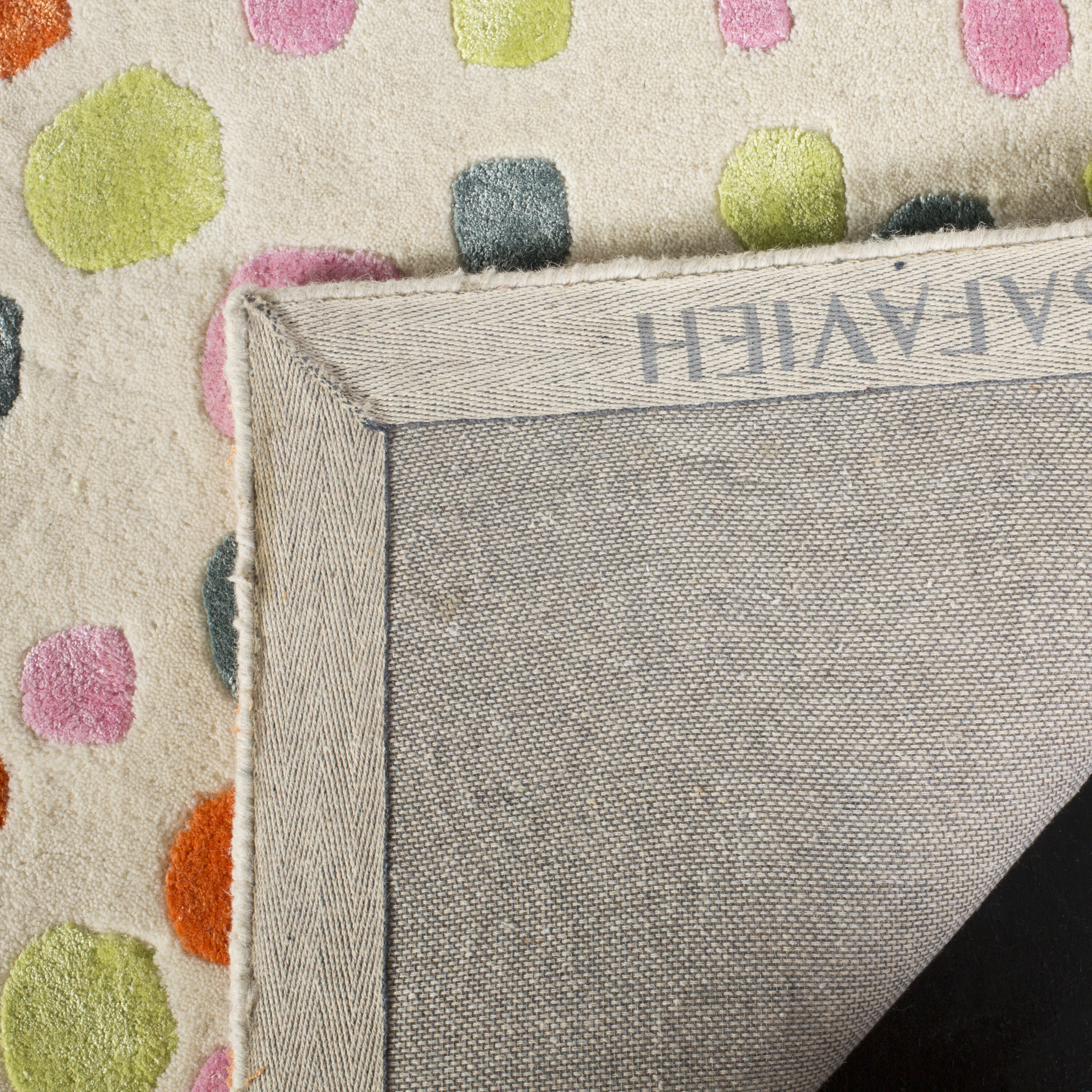 Safavieh SOH813A-5 rugs - View #4