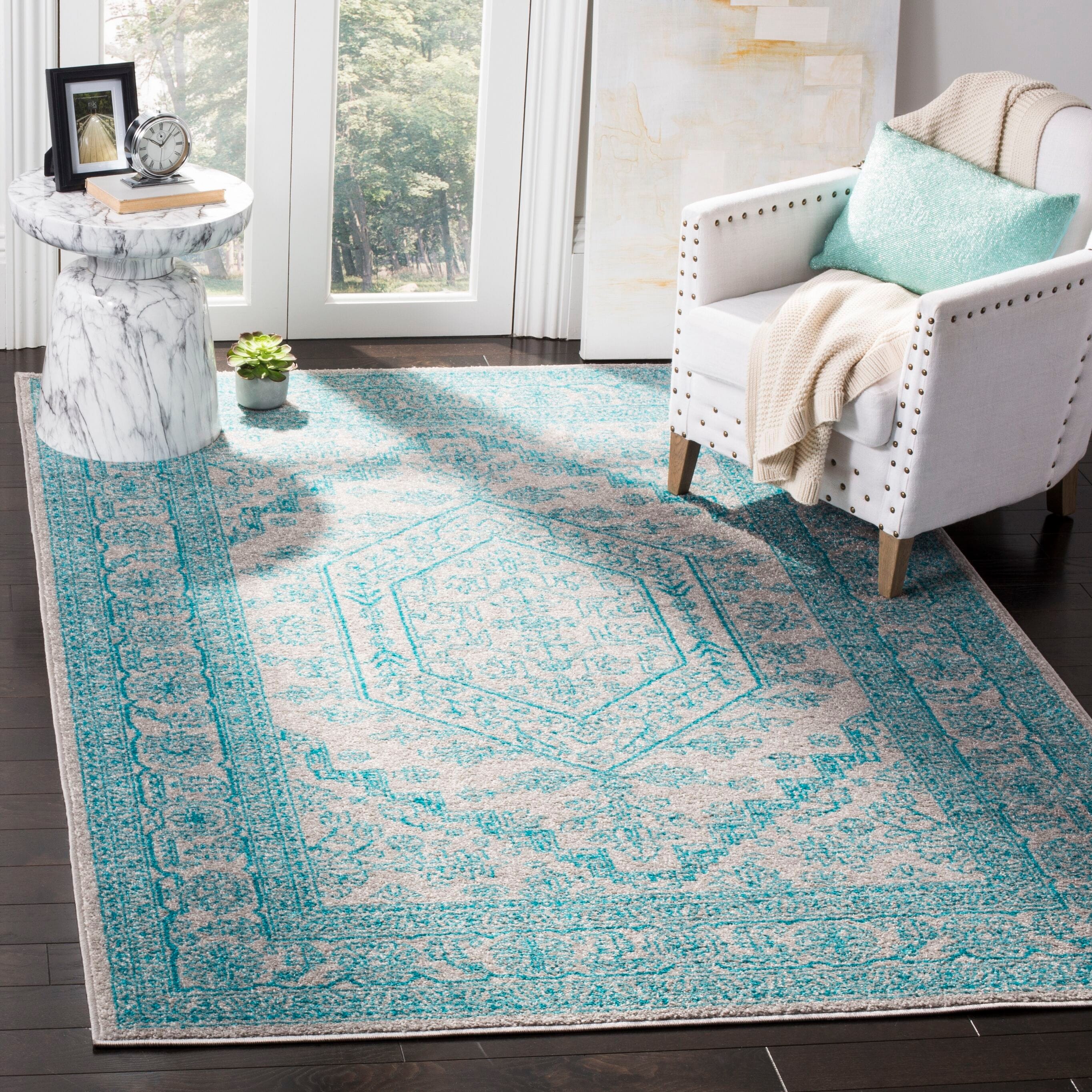 Safavieh ADR108L-6SQ Adirondack Herati 6 x 6 (ft) Loomed Polypropylene Light Gray/Teal Square Indoor Distressed/Overdyed Lodge Area rug